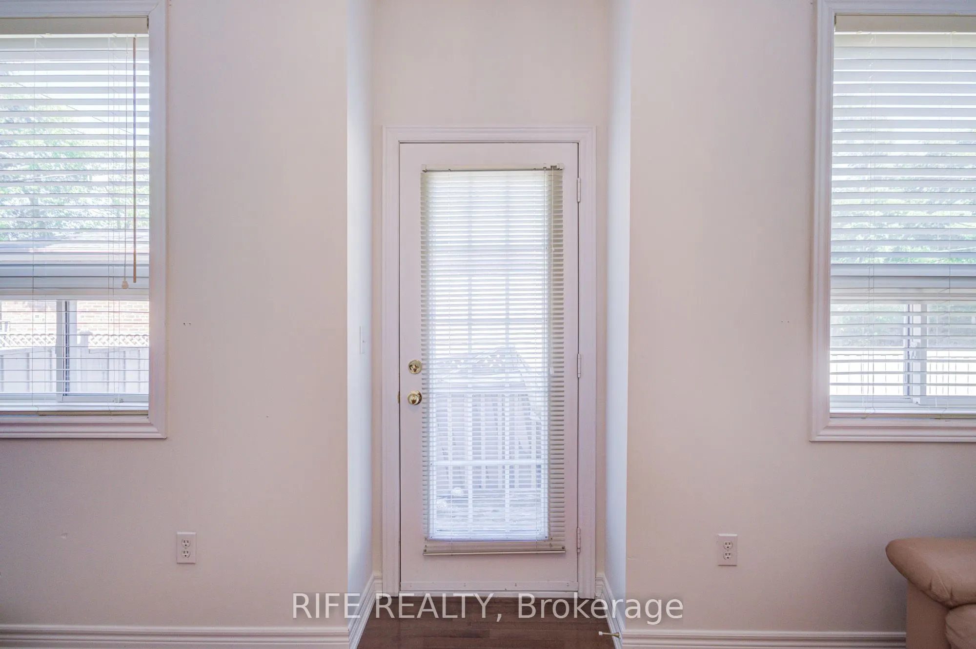 106 Craggview Drive