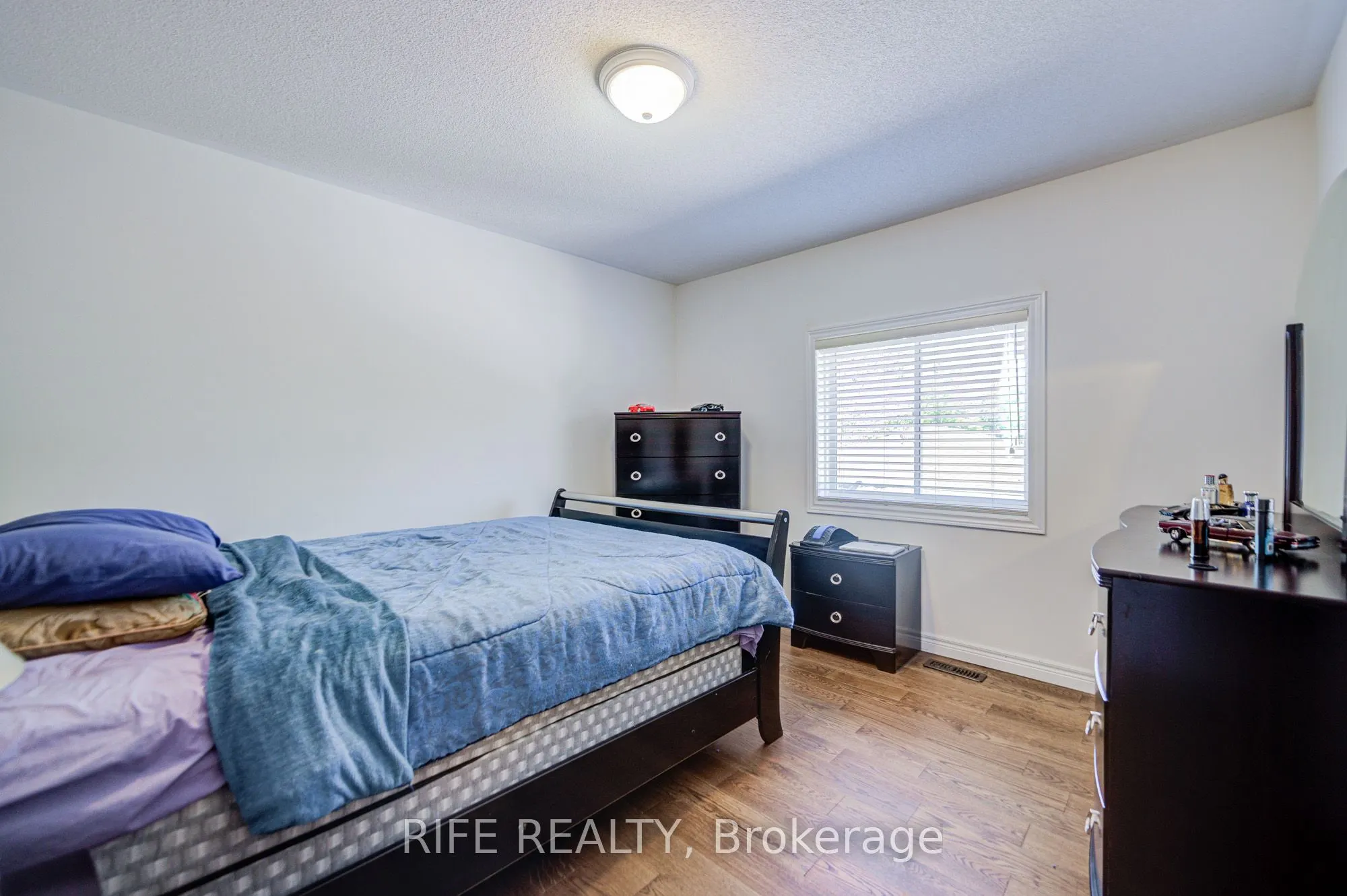 106 Craggview Drive