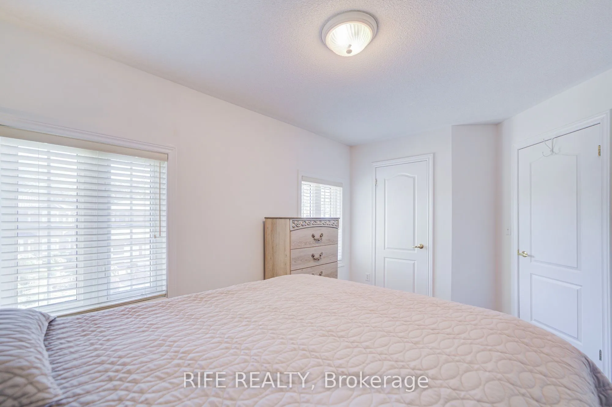 106 Craggview Drive