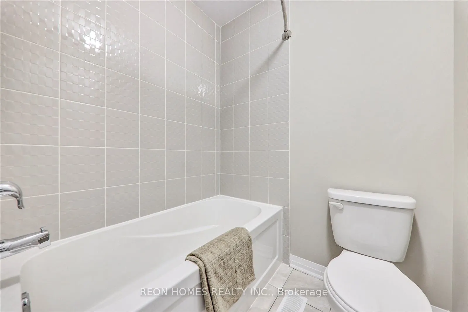 38 Crows Nest Lane