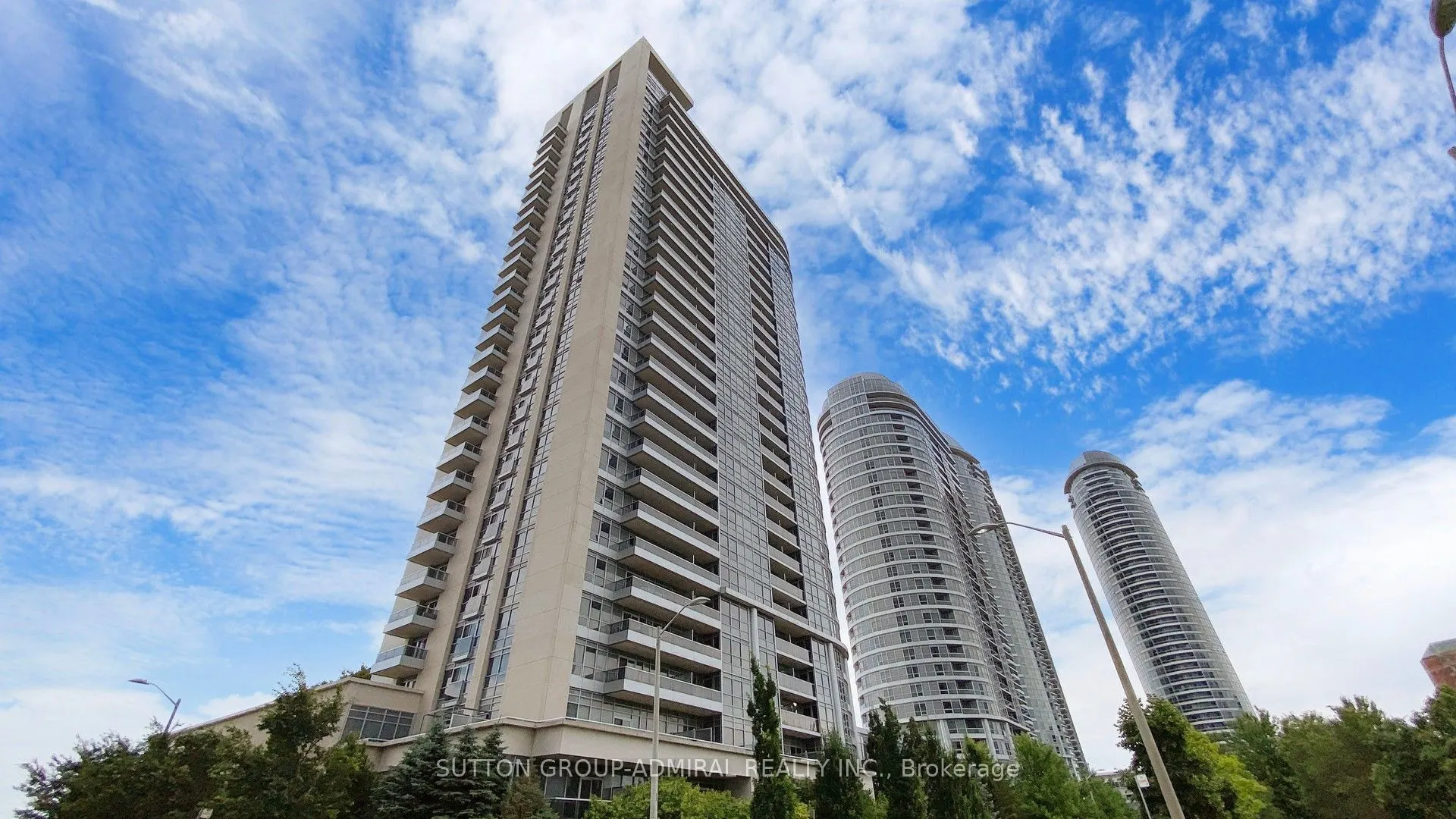 181 Village Green Square, #PH15