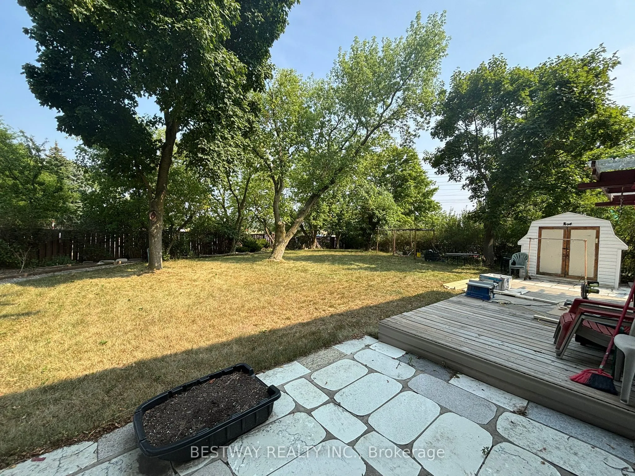 51 Longbow Square (BSMT) Square