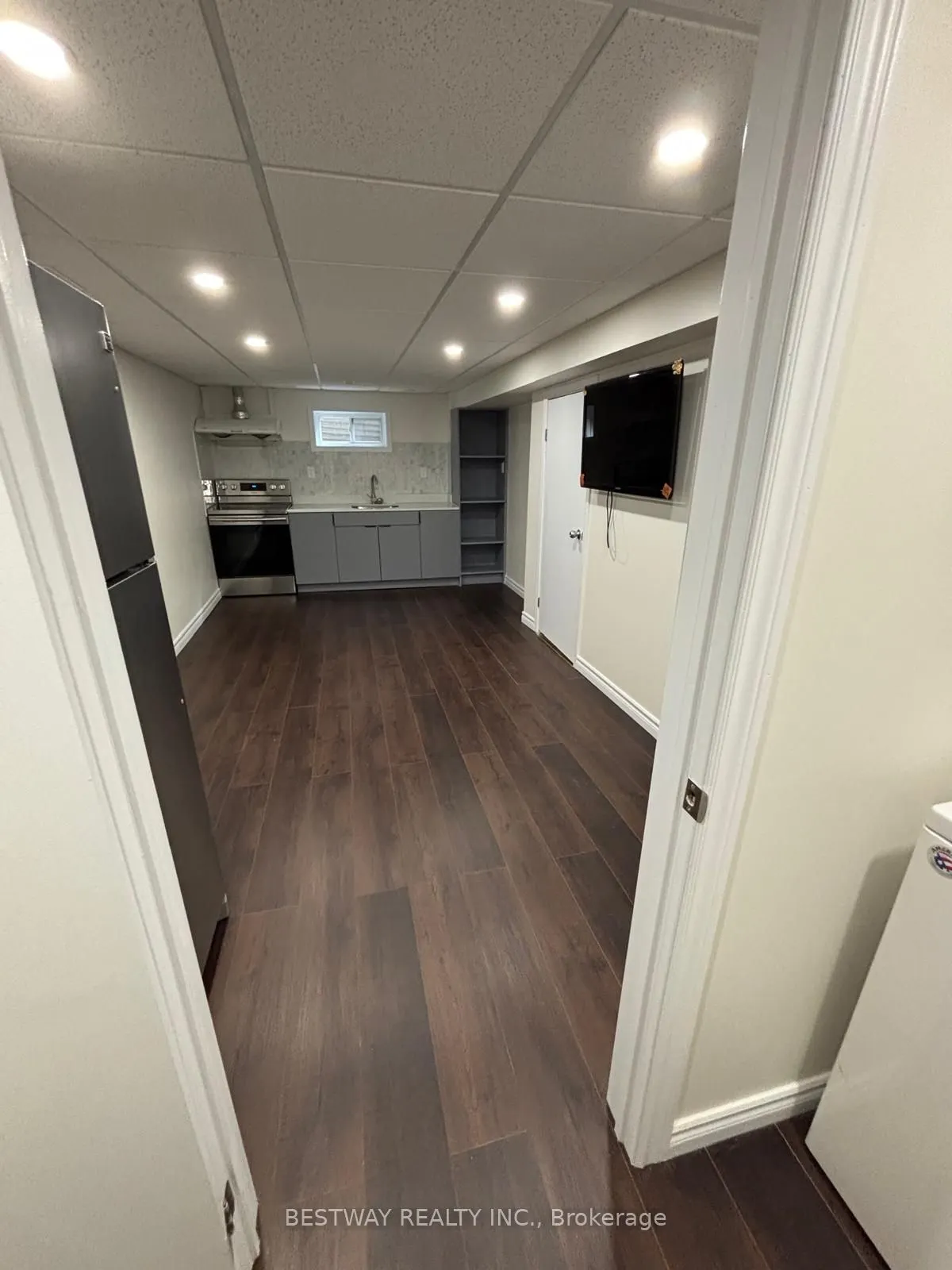 51 Longbow Square (BSMT) Square