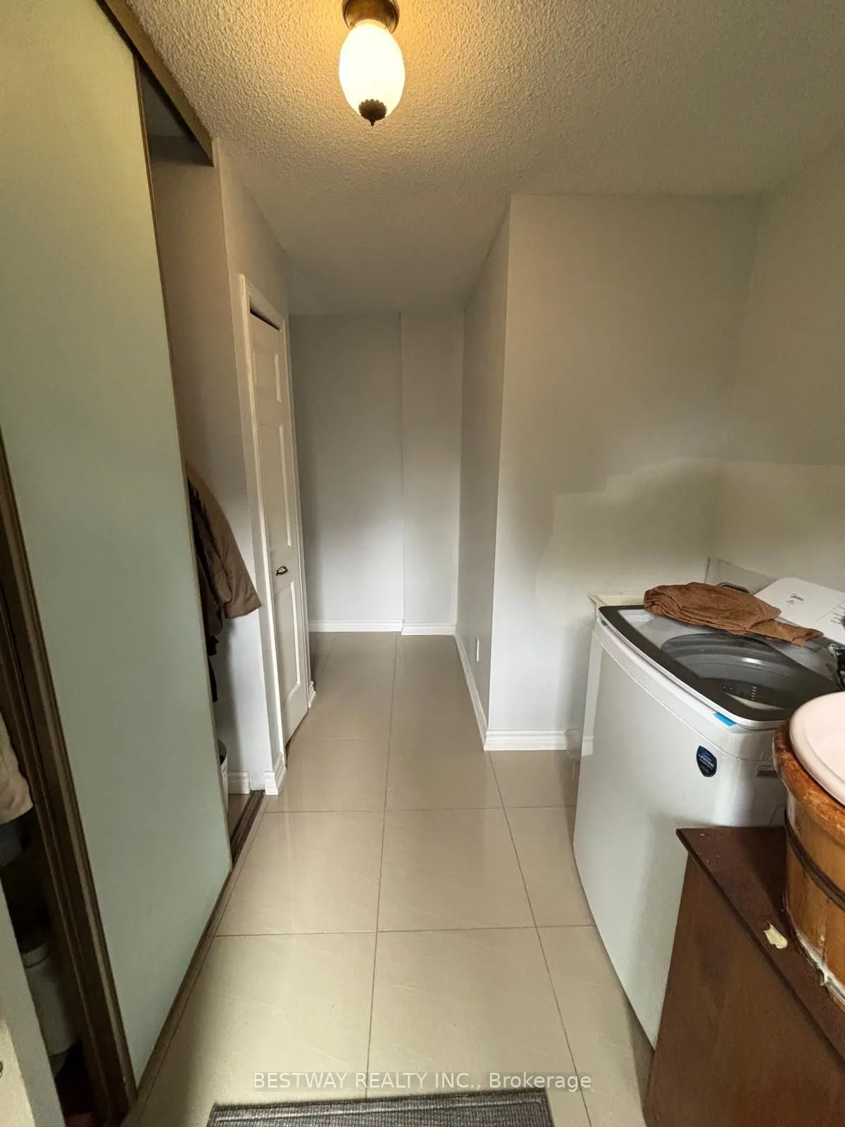 51 Longbow Square (BSMT) Square