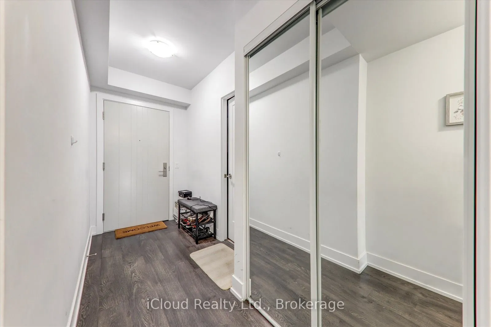 2550 Simcoe Street N, #321