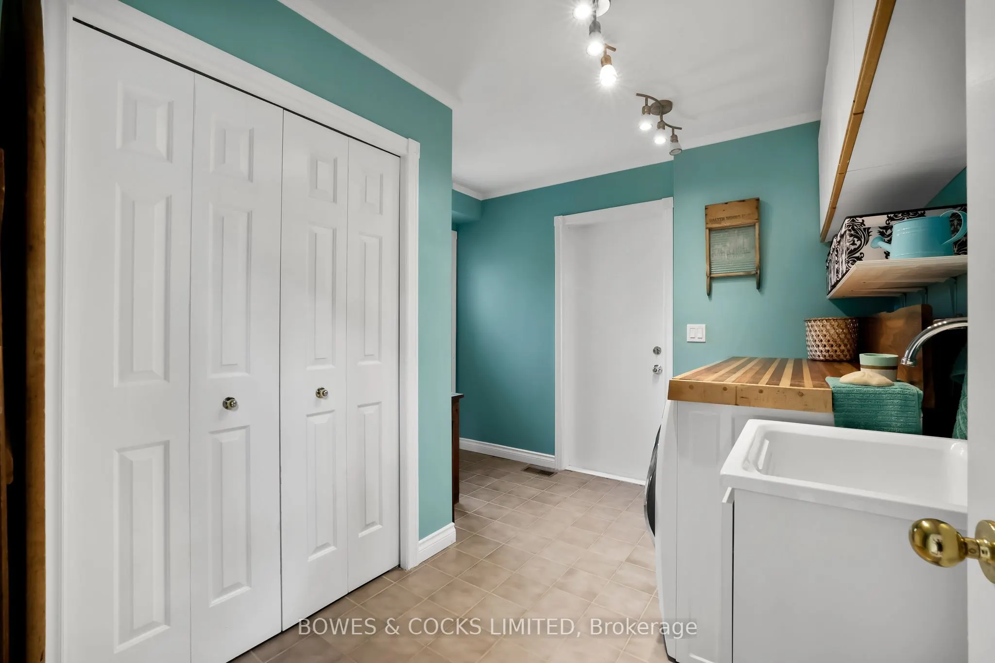 3255 Pollard Road