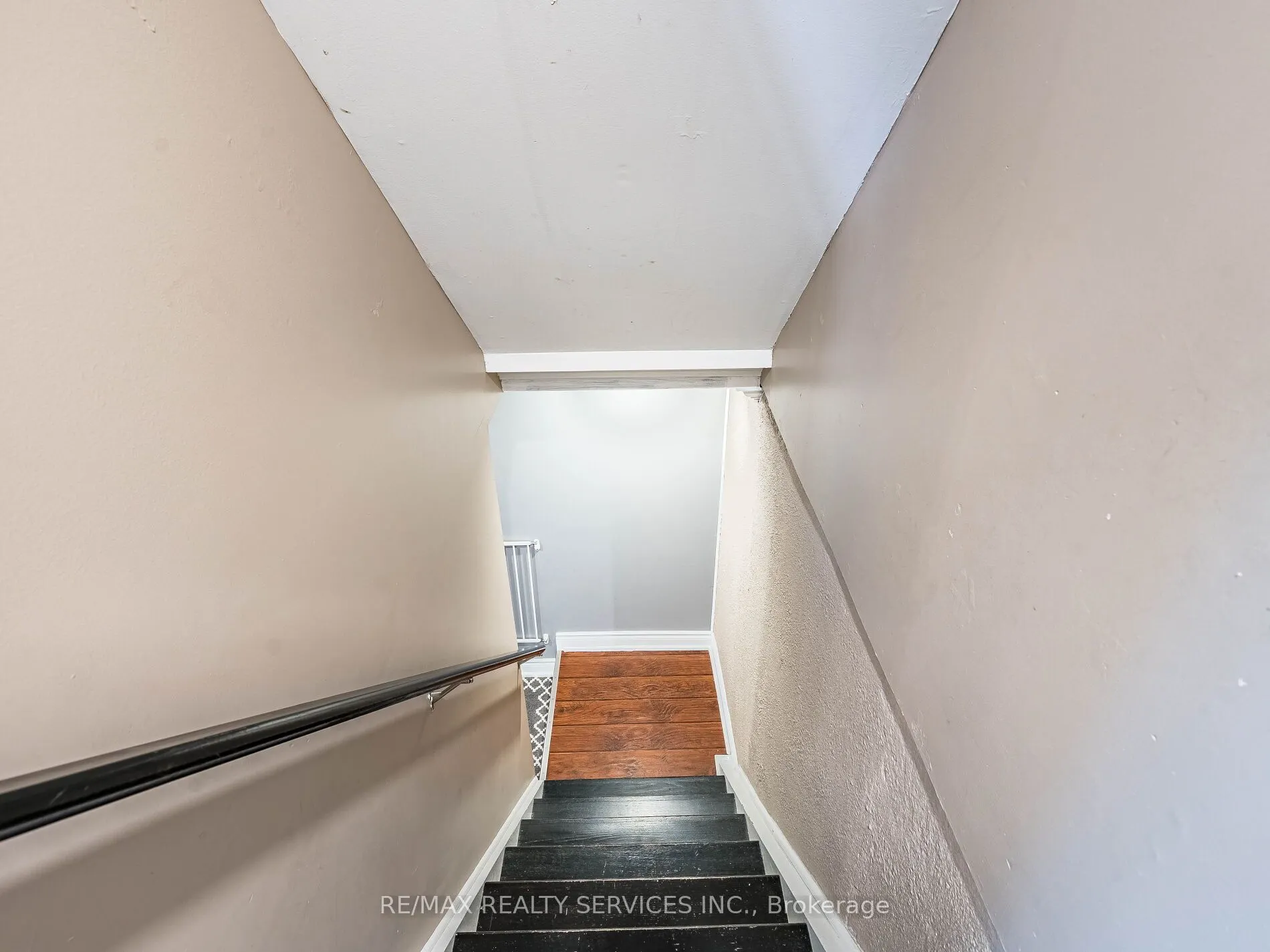 312 Killarney Court