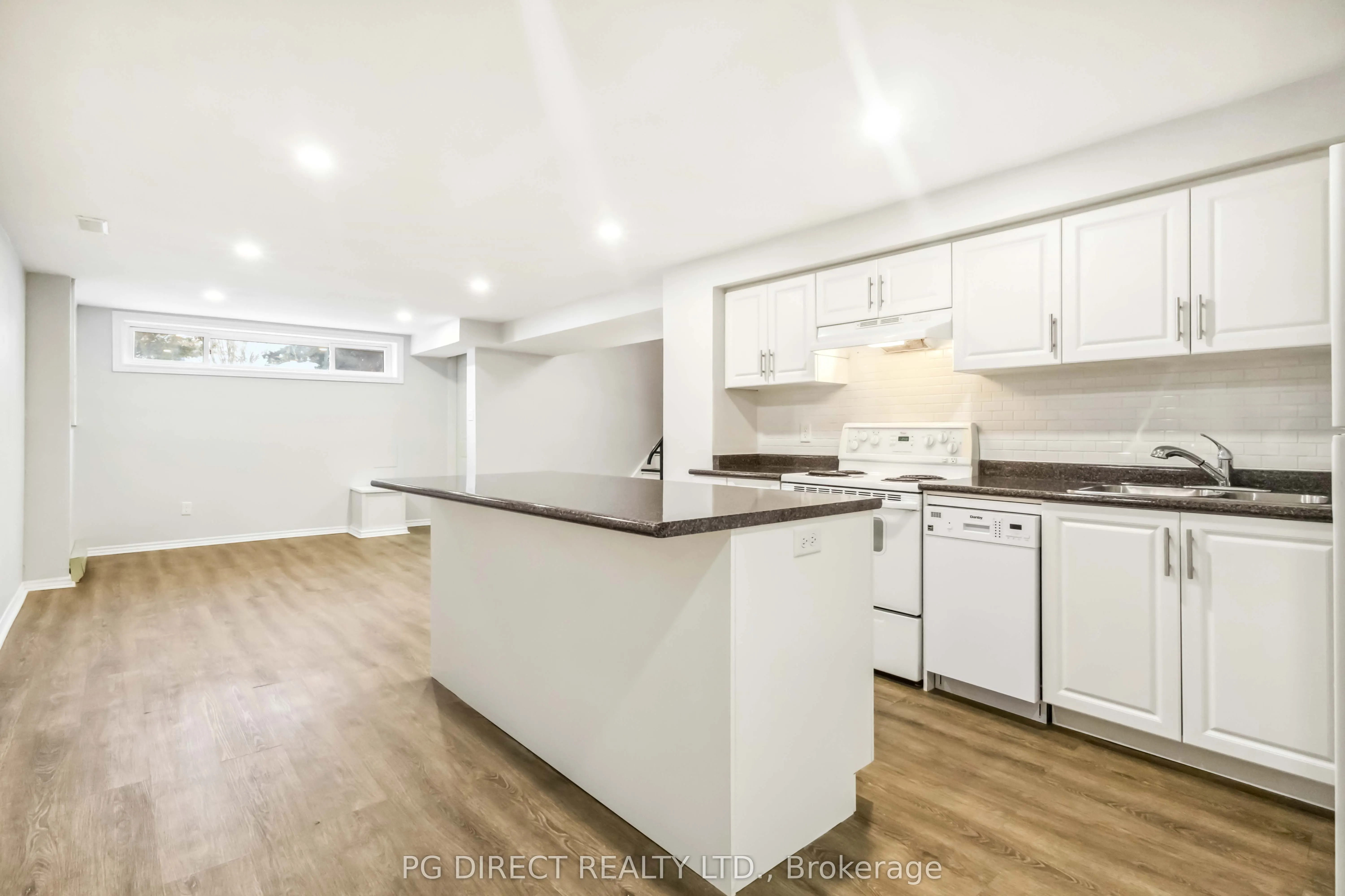 120 Seneca Avenue