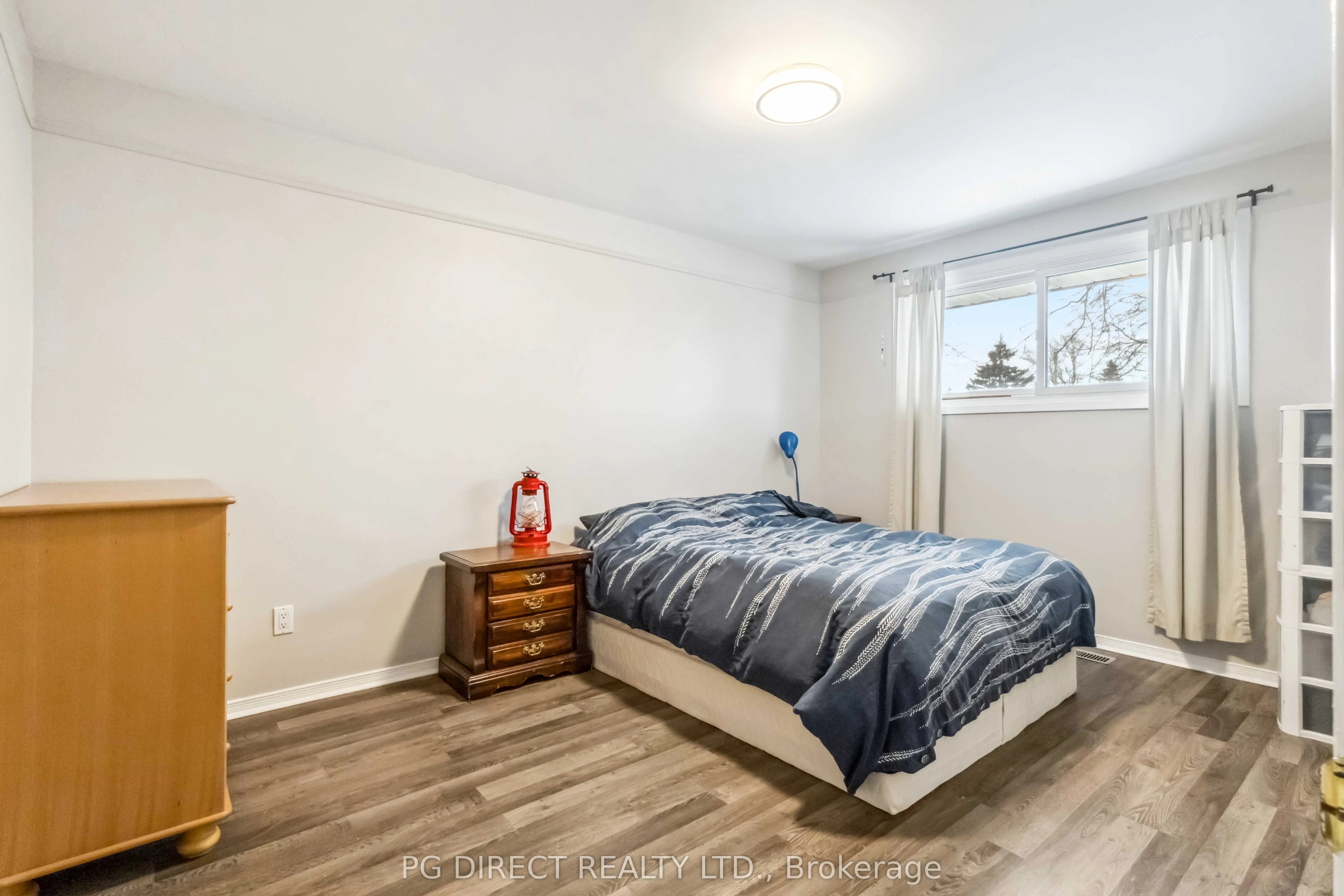 120 Seneca Avenue