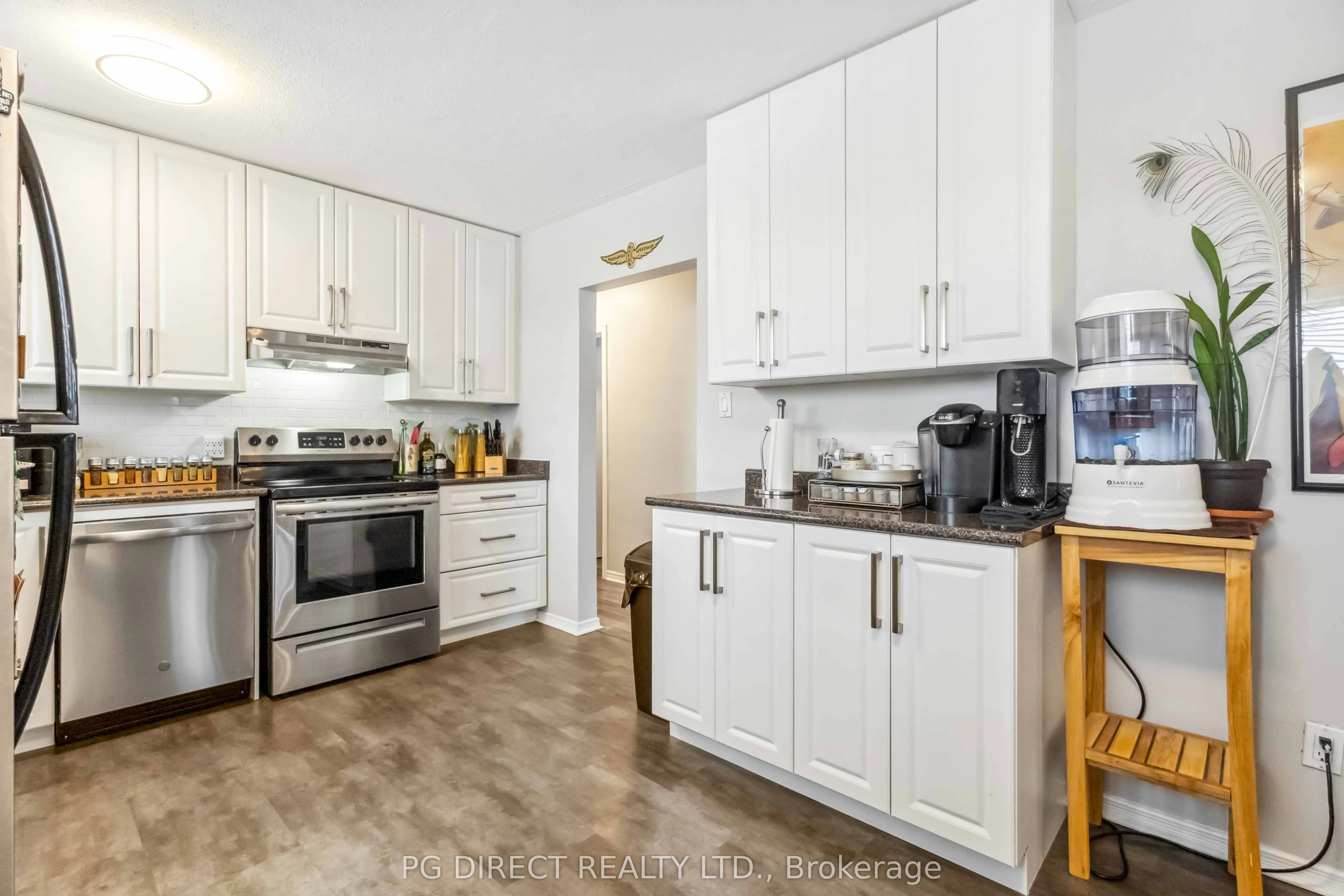 120 Seneca Avenue