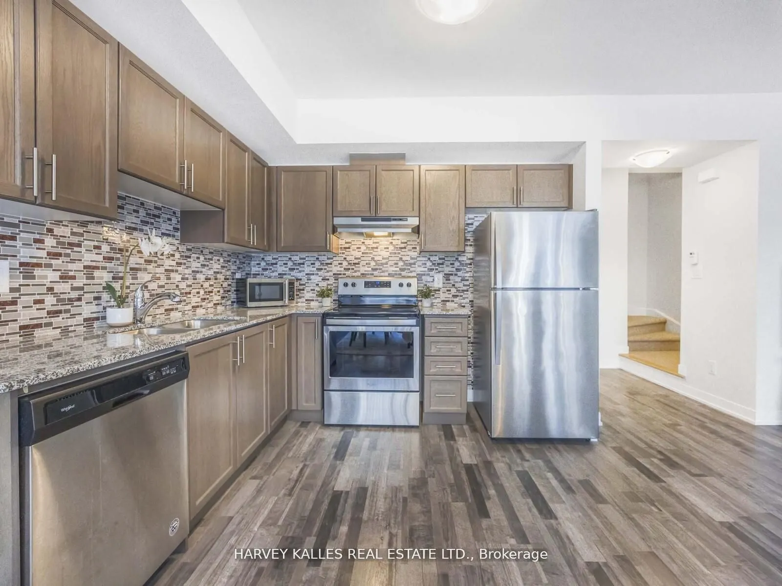 1460 Whites Road, #404