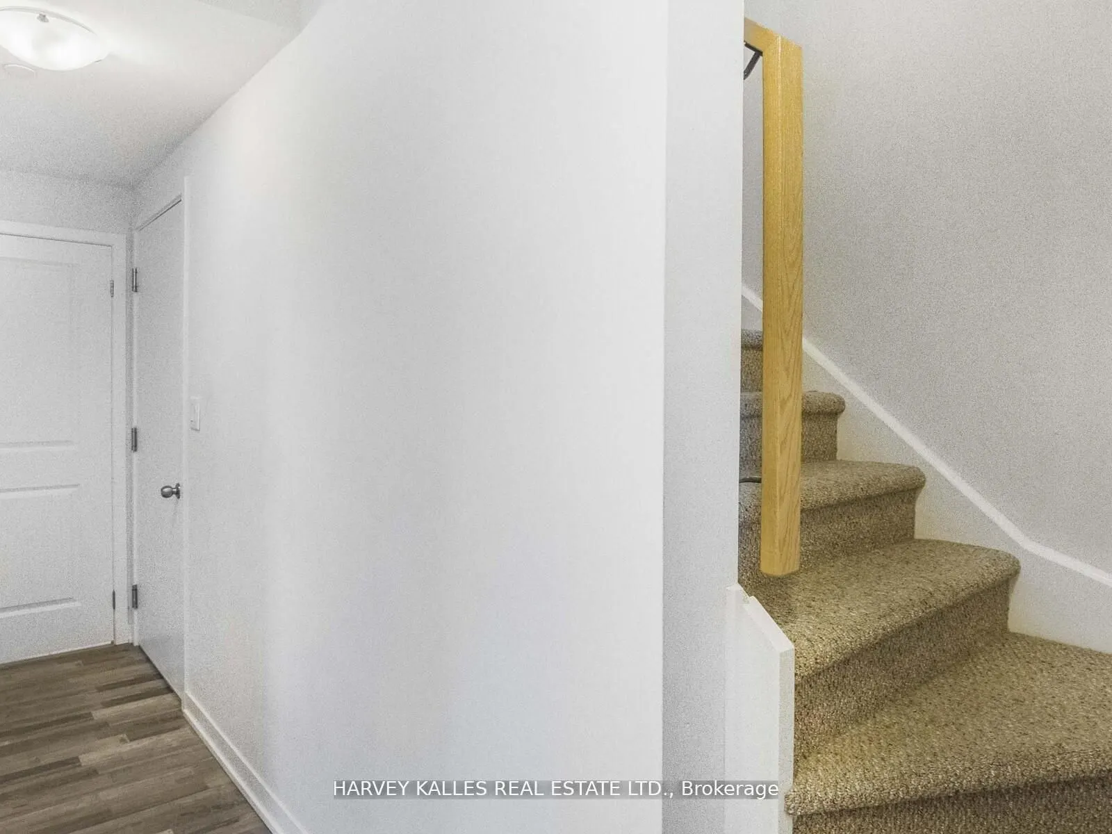 1460 Whites Road, #404
