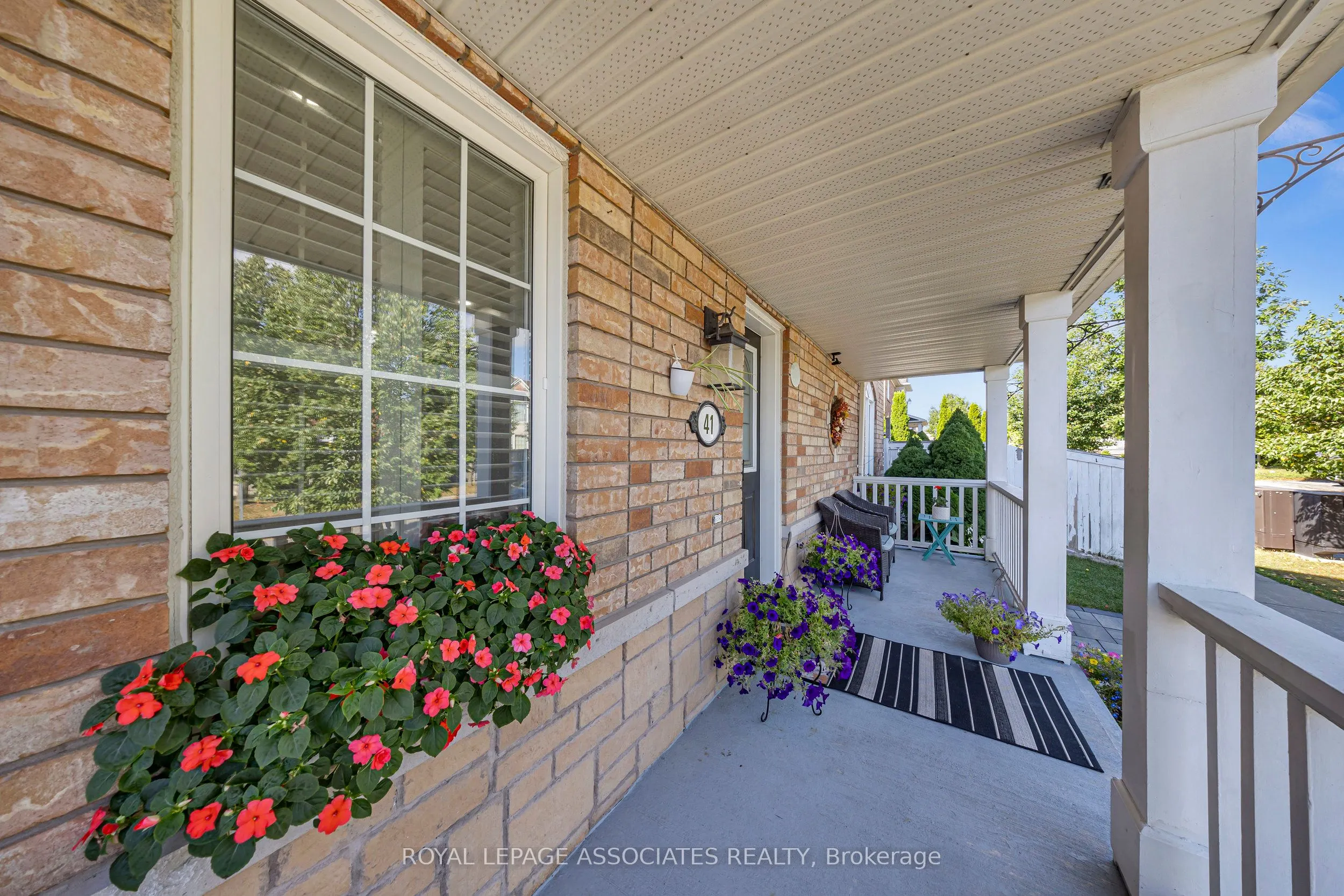 41 Pinoak Street