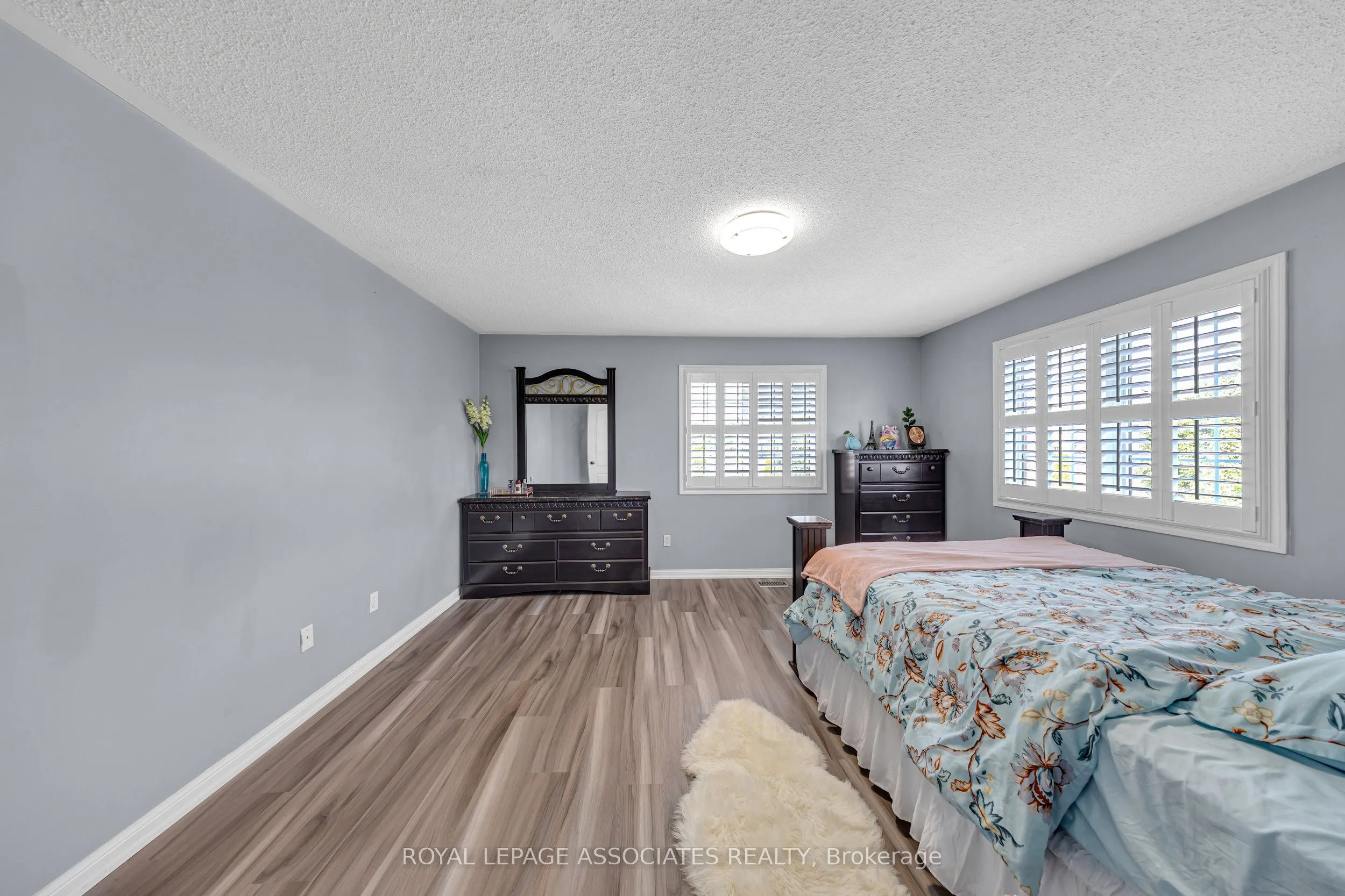 41 Pinoak Street