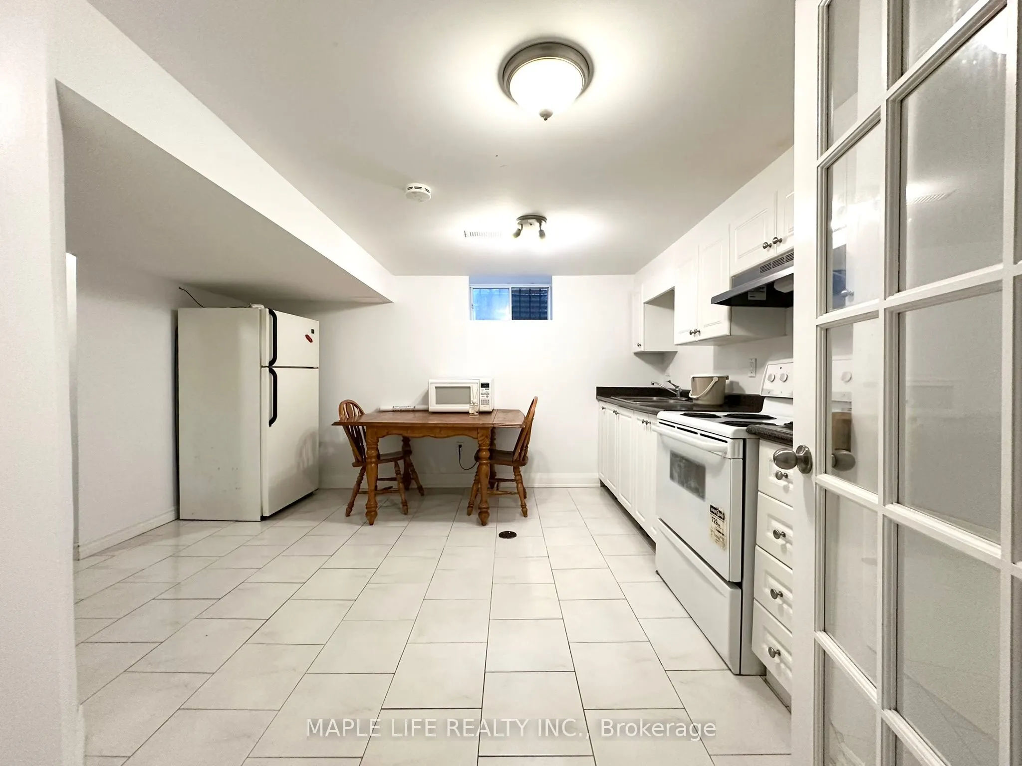 37 Pinemeadow Boulevard, #Bsmt