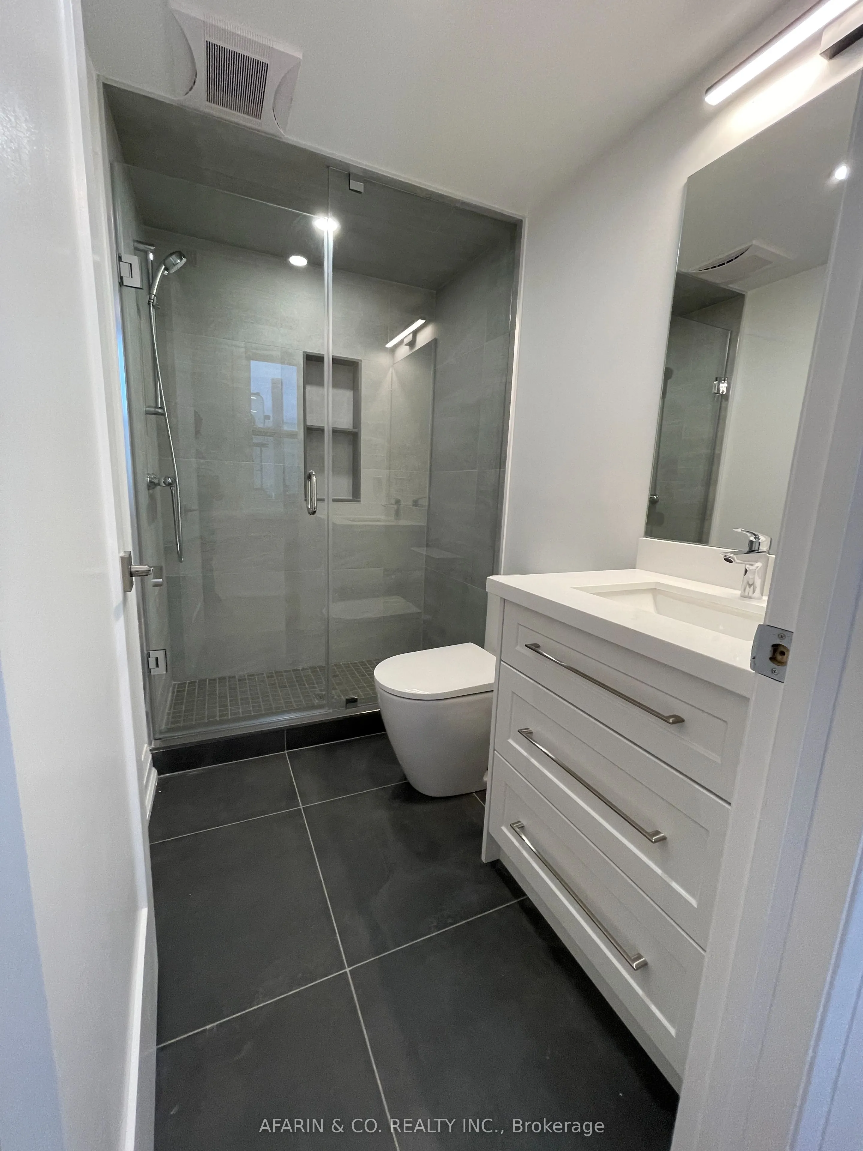 79 Cedarvale Avenue, #4