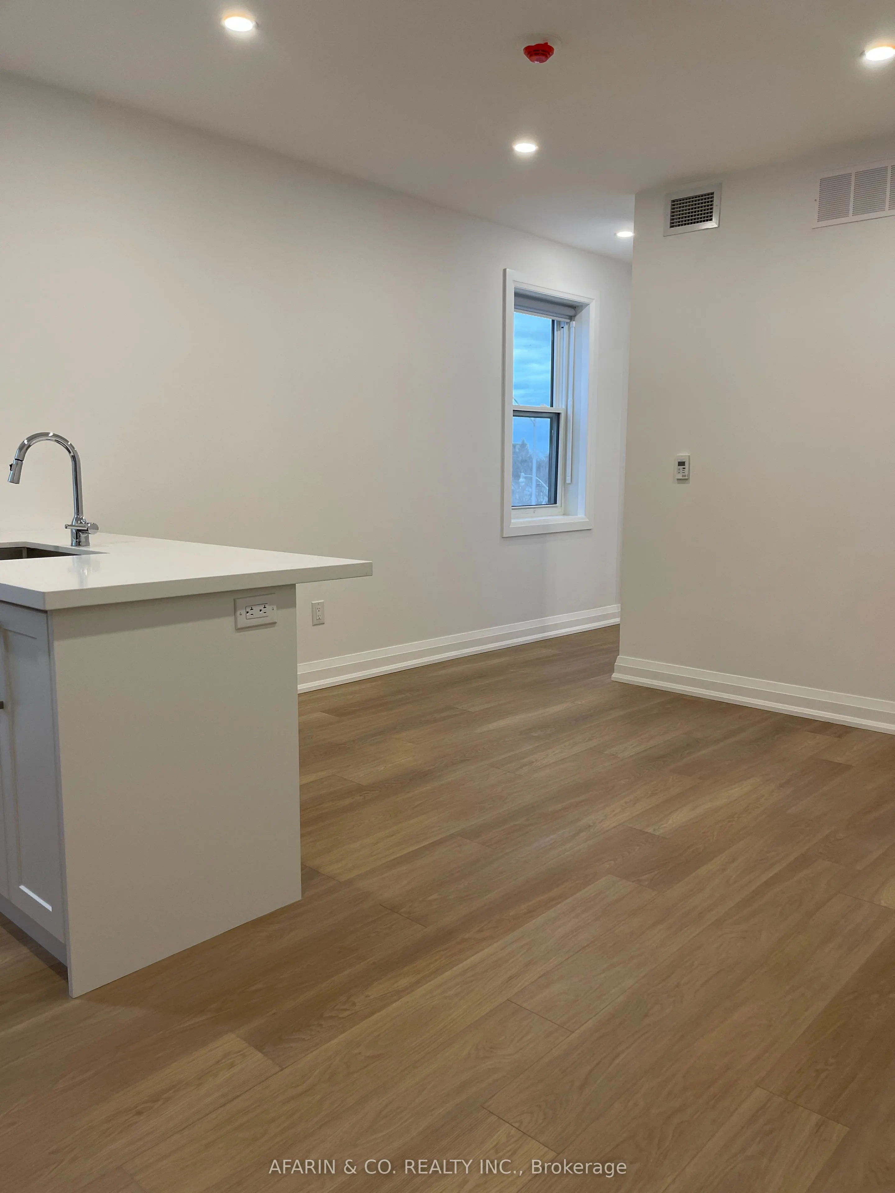79 Cedarvale Avenue, #4