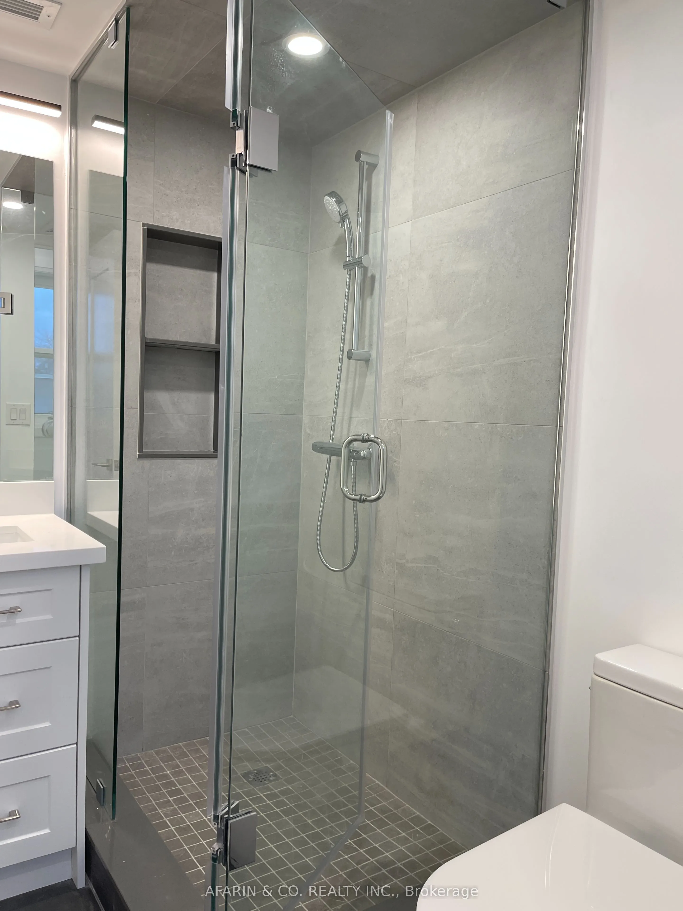 79 Cedarvale Avenue, #5