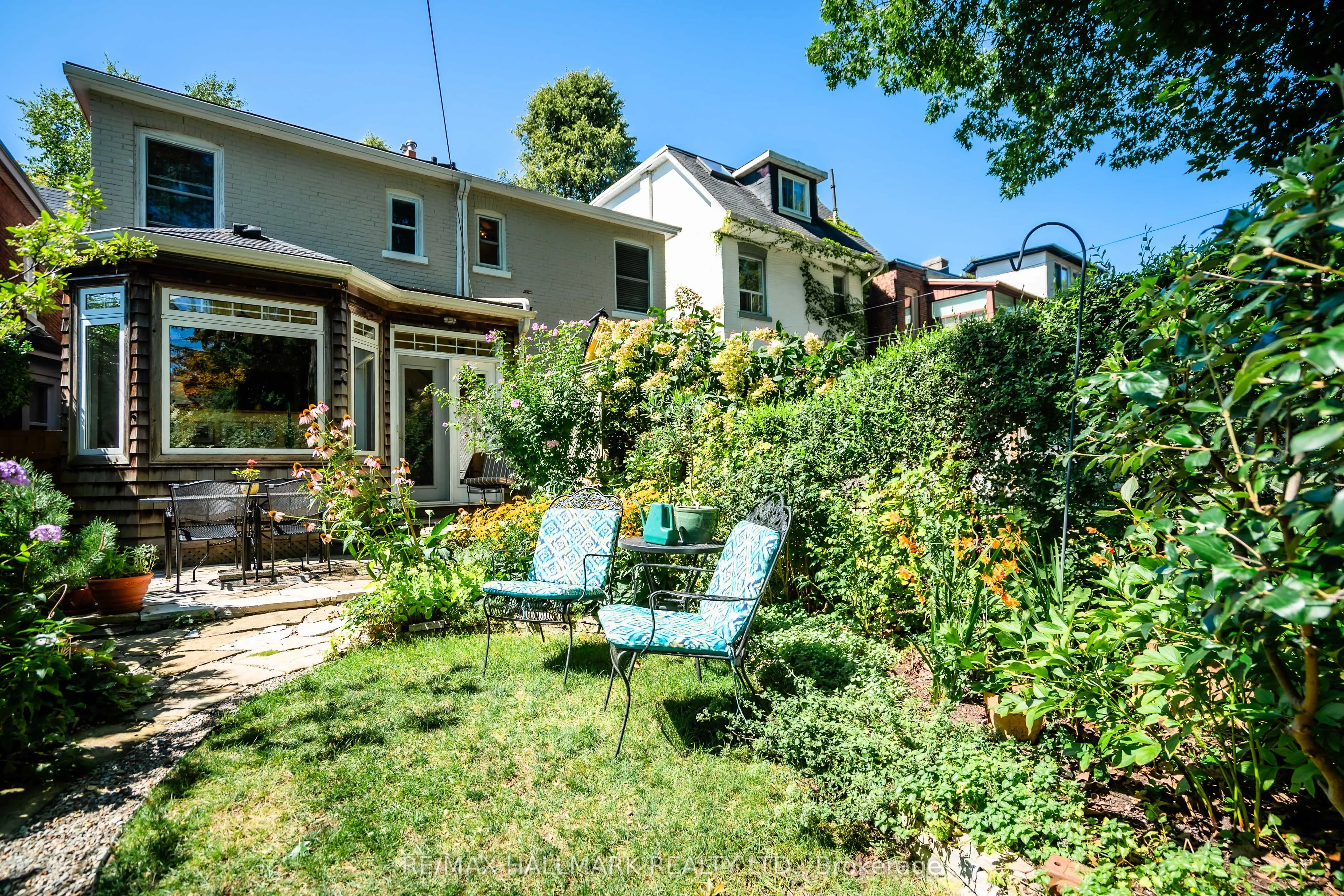 177 Wineva Avenue