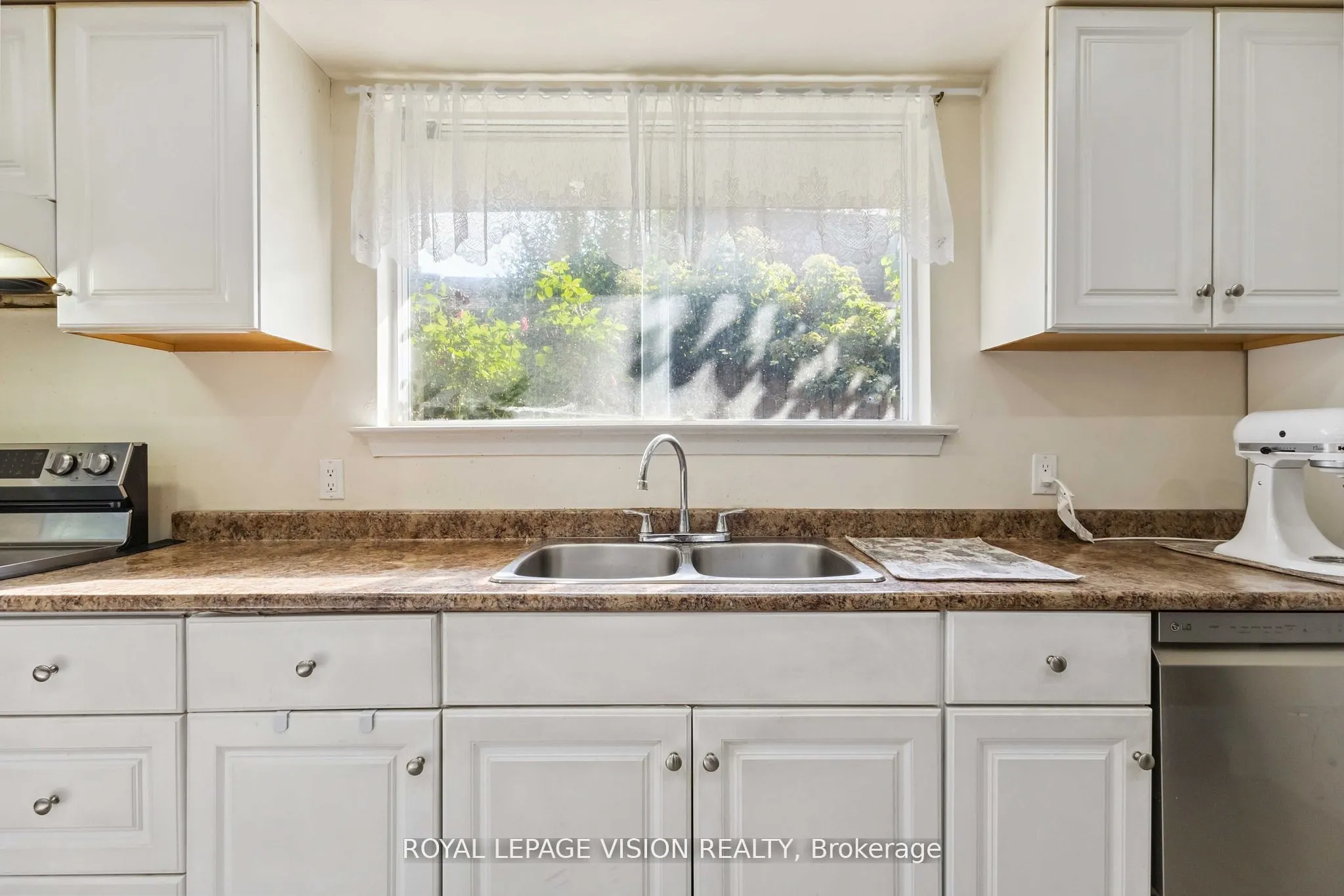 58 Dolly Varden Boulevard, #Main