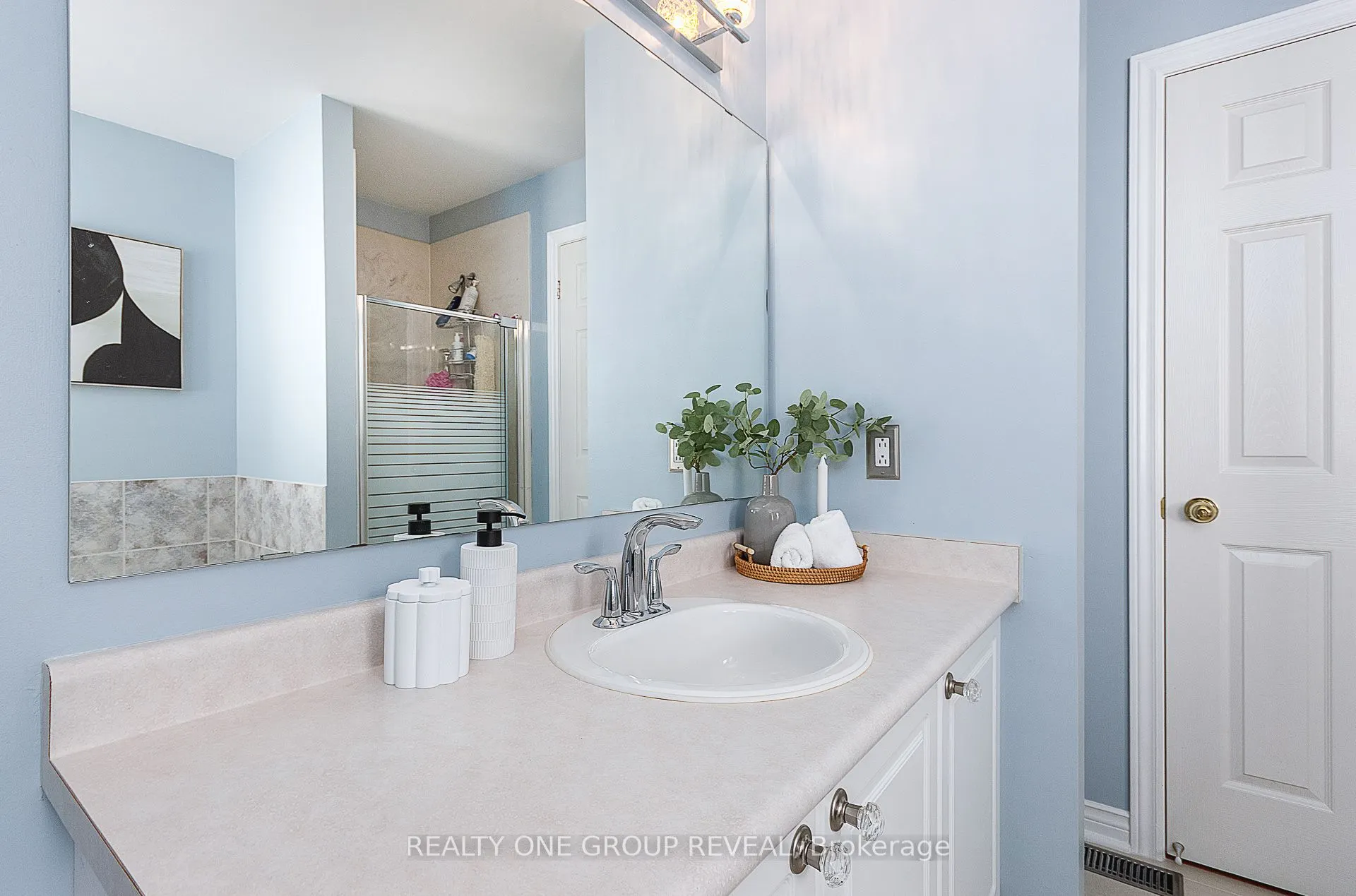 1003 Catskill Drive