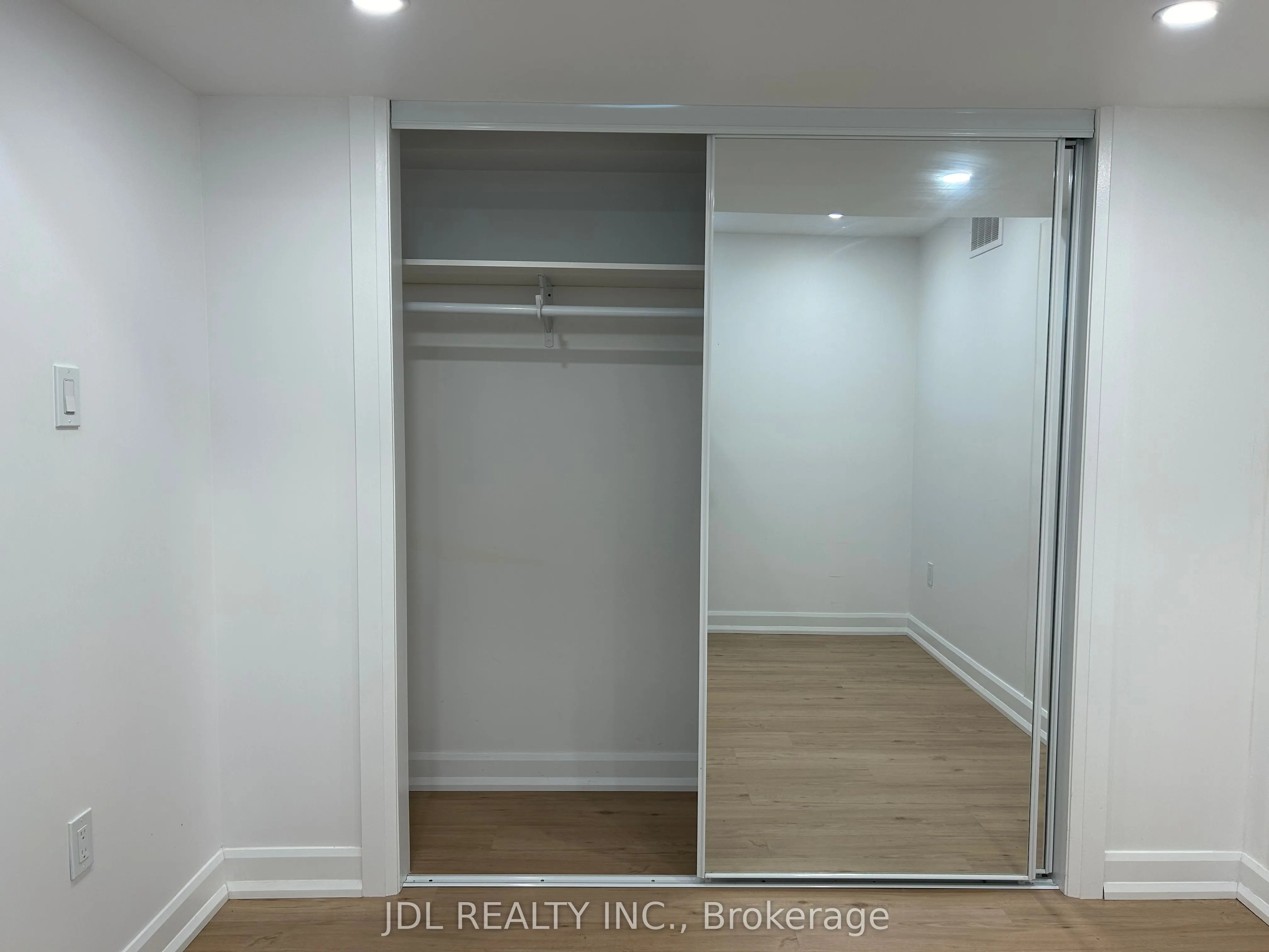 10 Coleridge Ave Avenue, #Basement