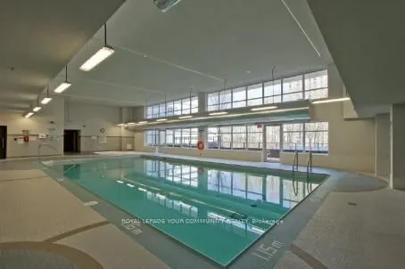 25 Town Centre Court, #2001