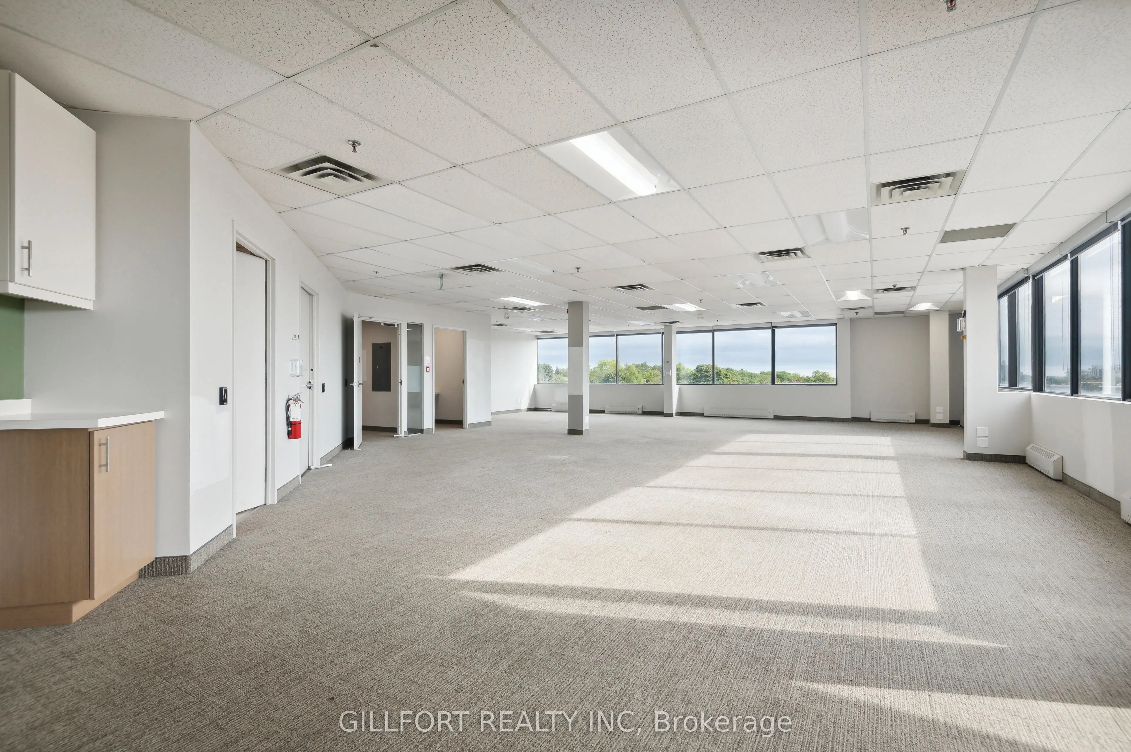 5639 Finch Avenue E, #3rd Floor