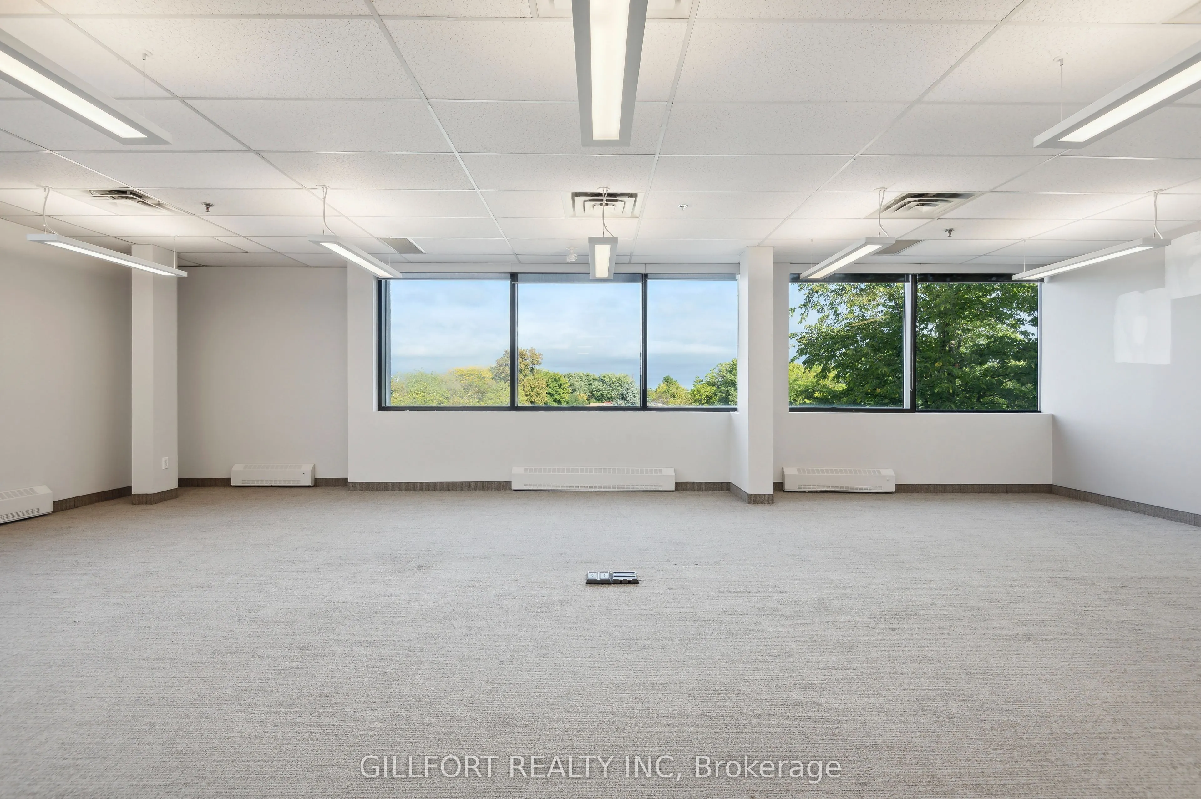 5639 Finch Avenue E, #3rd Floor