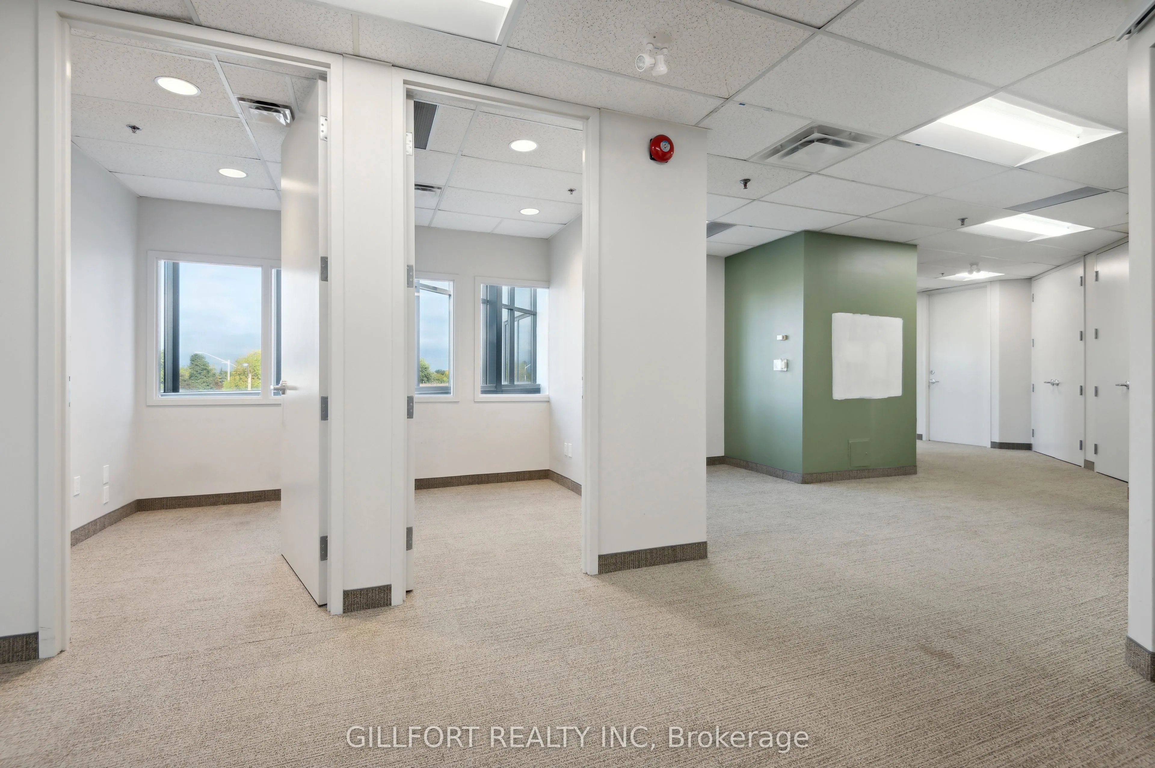 5639 Finch Avenue E, #3rd Floor