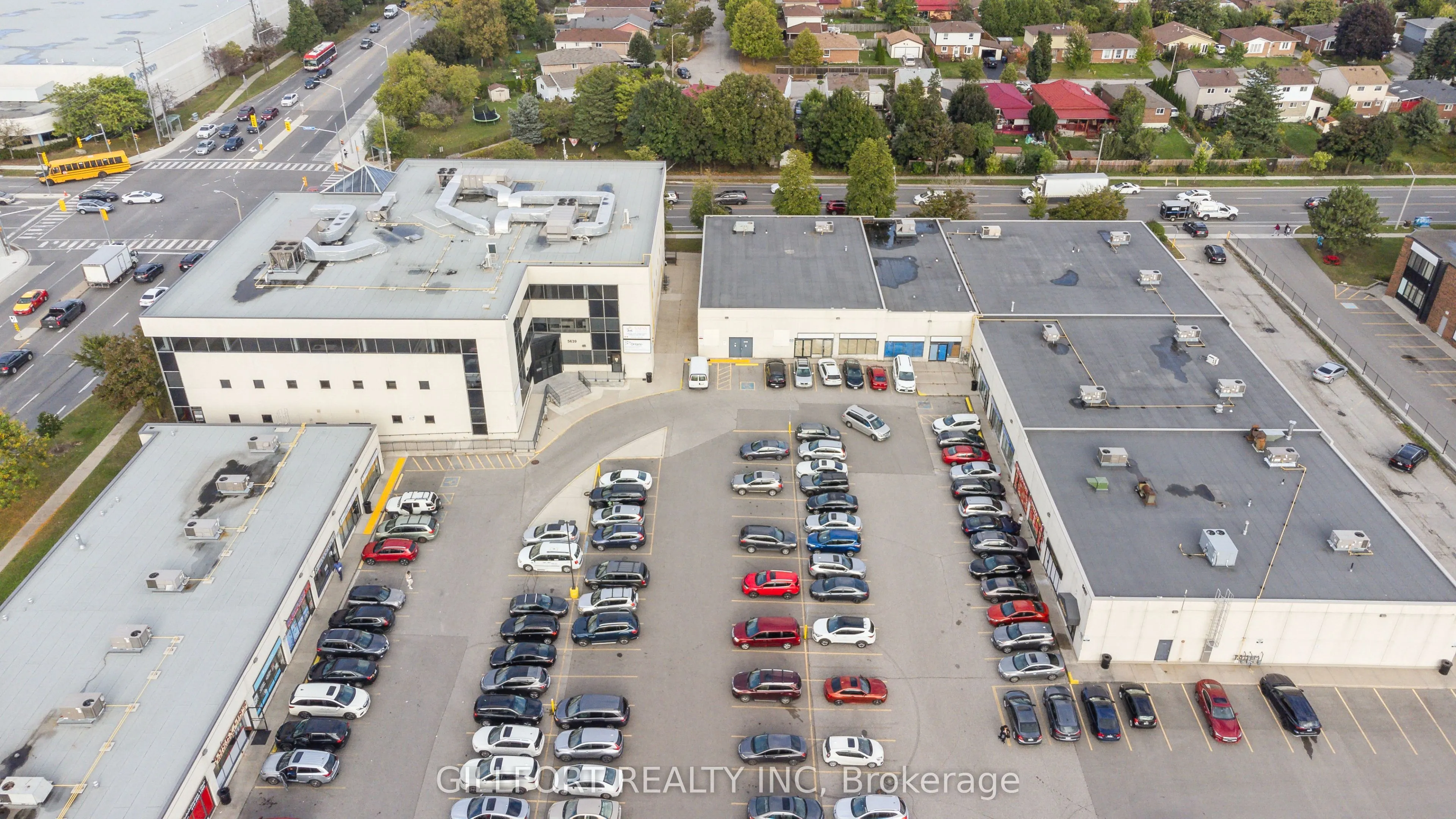 5639 Finch Avenue E, #3rd Floor