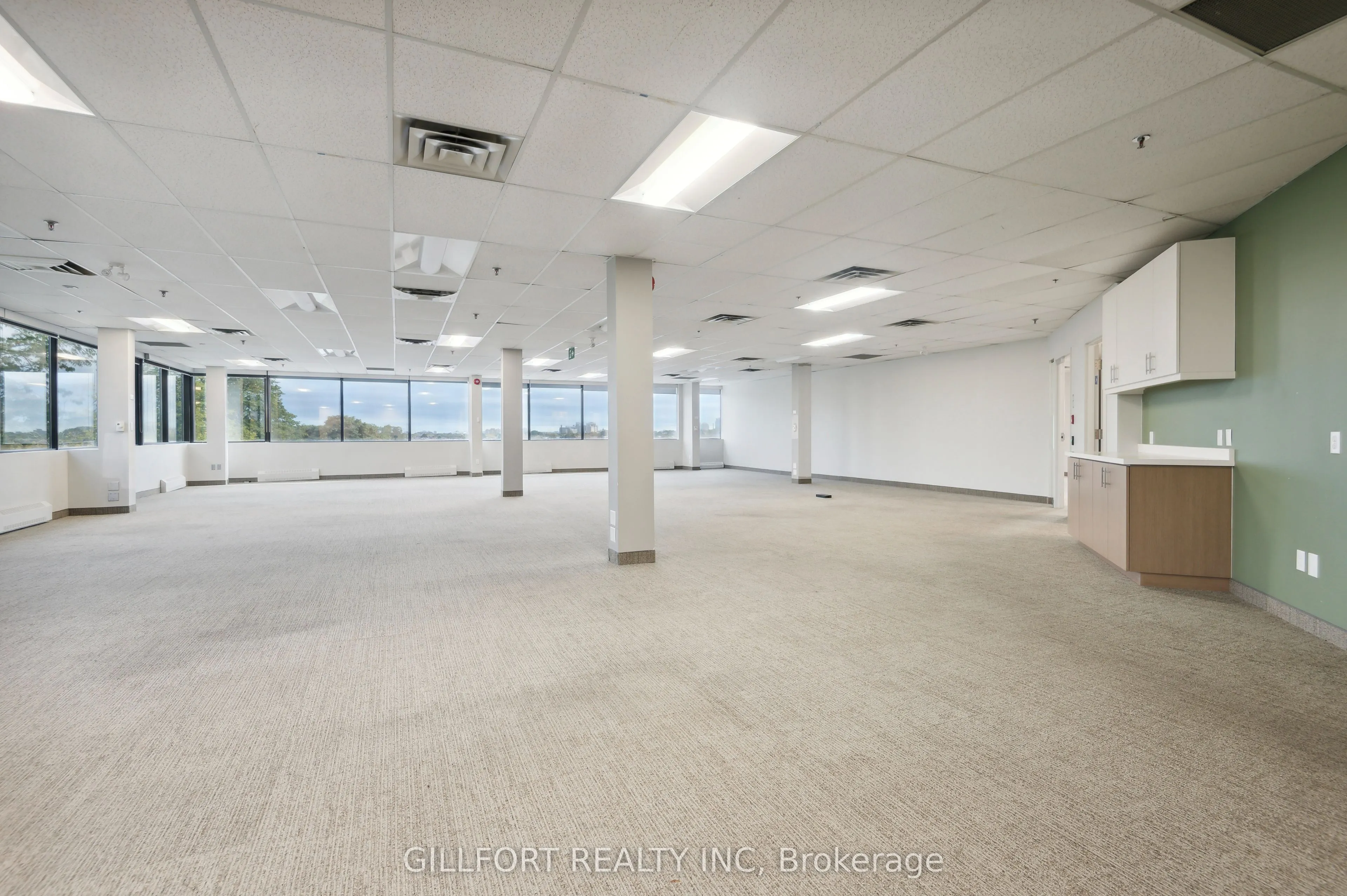 5639 Finch Avenue E, #3rd Floor
