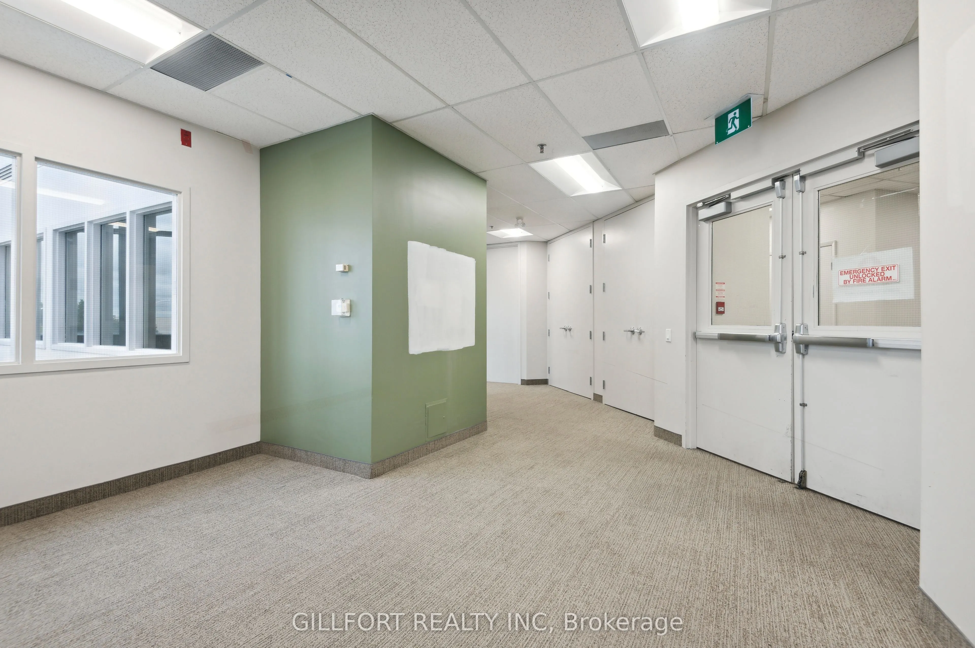 5639 Finch Avenue E, #3rd Floor