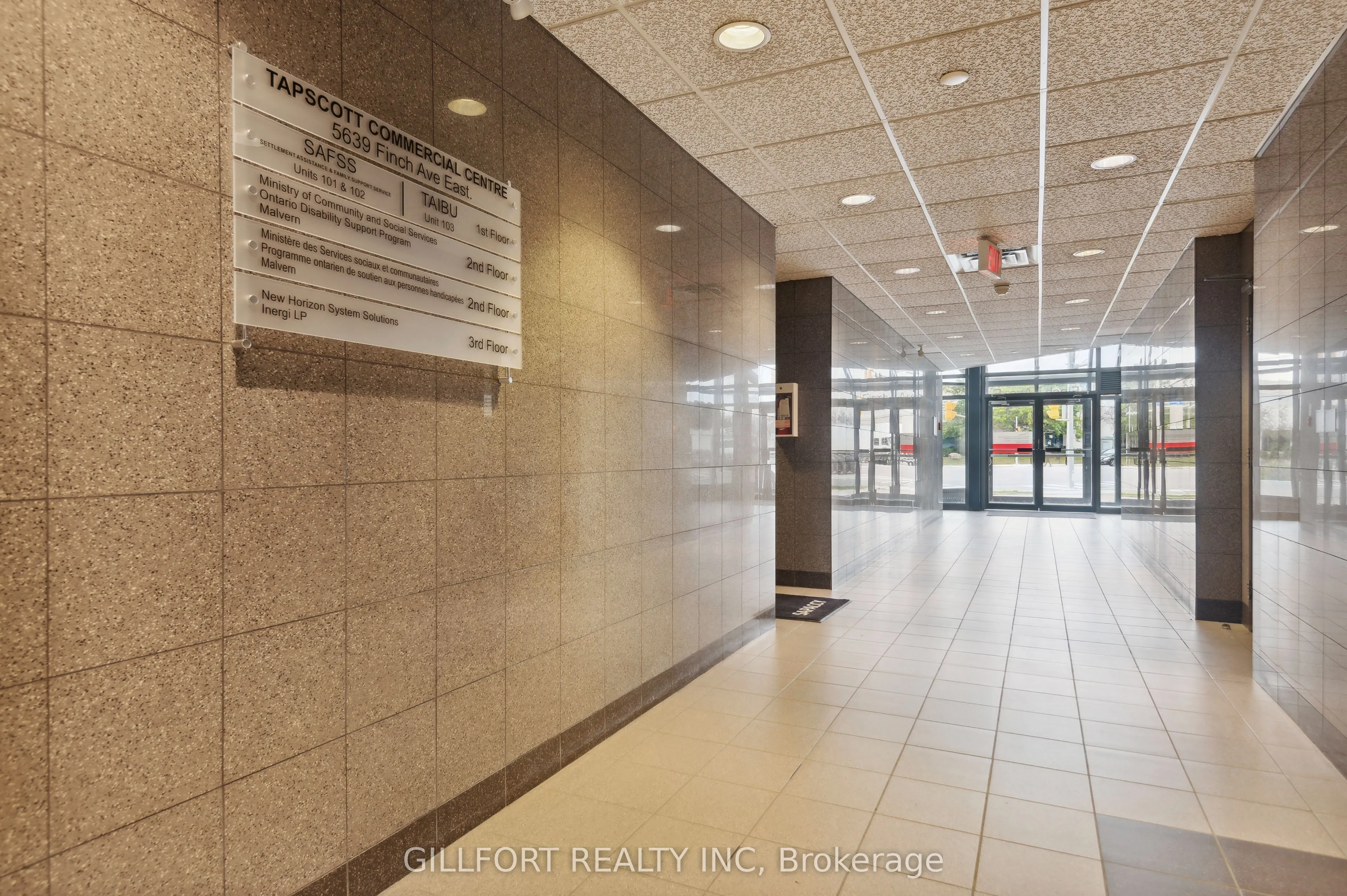 5639 Finch Avenue E, #3rd Floor