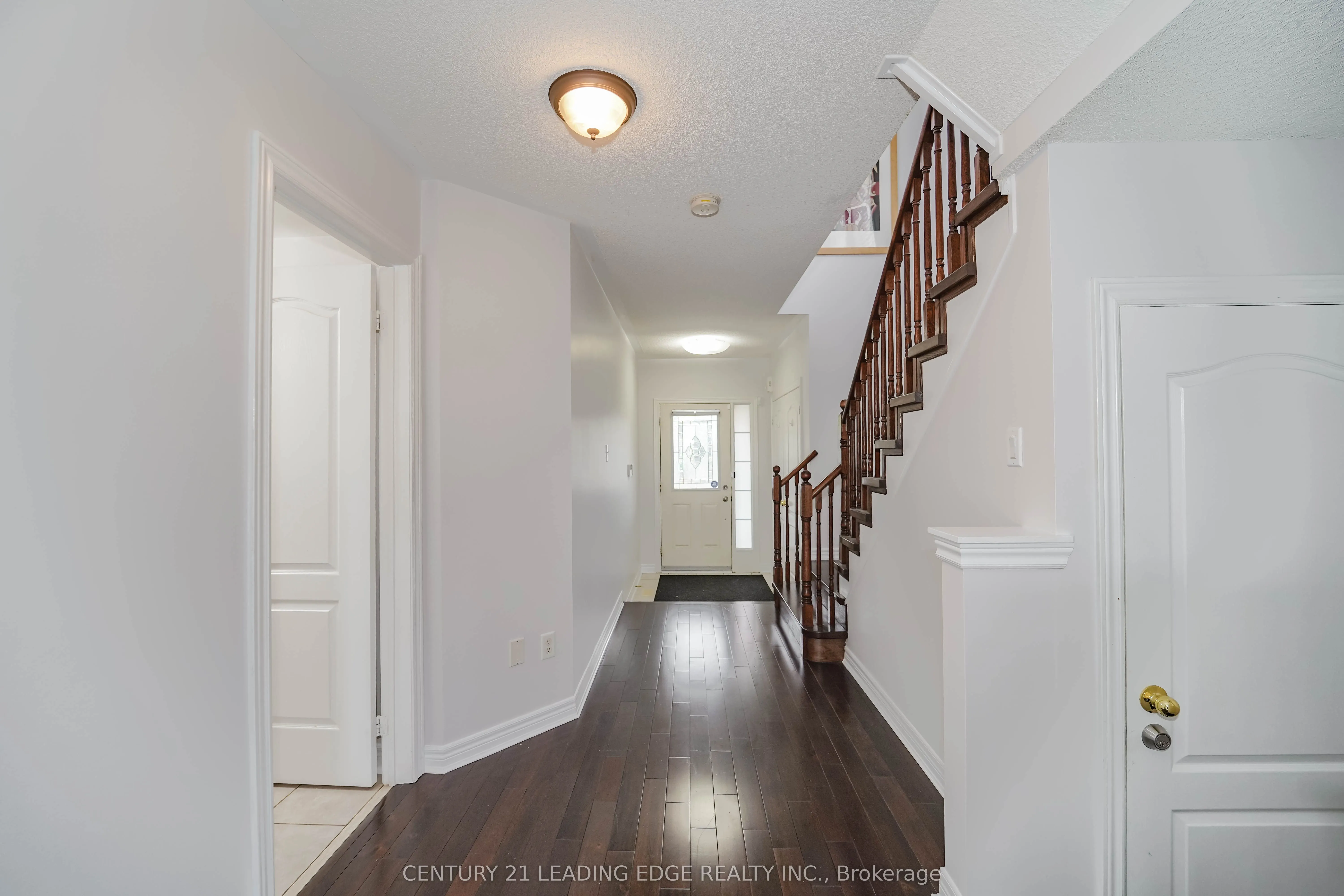 33 Dring Street