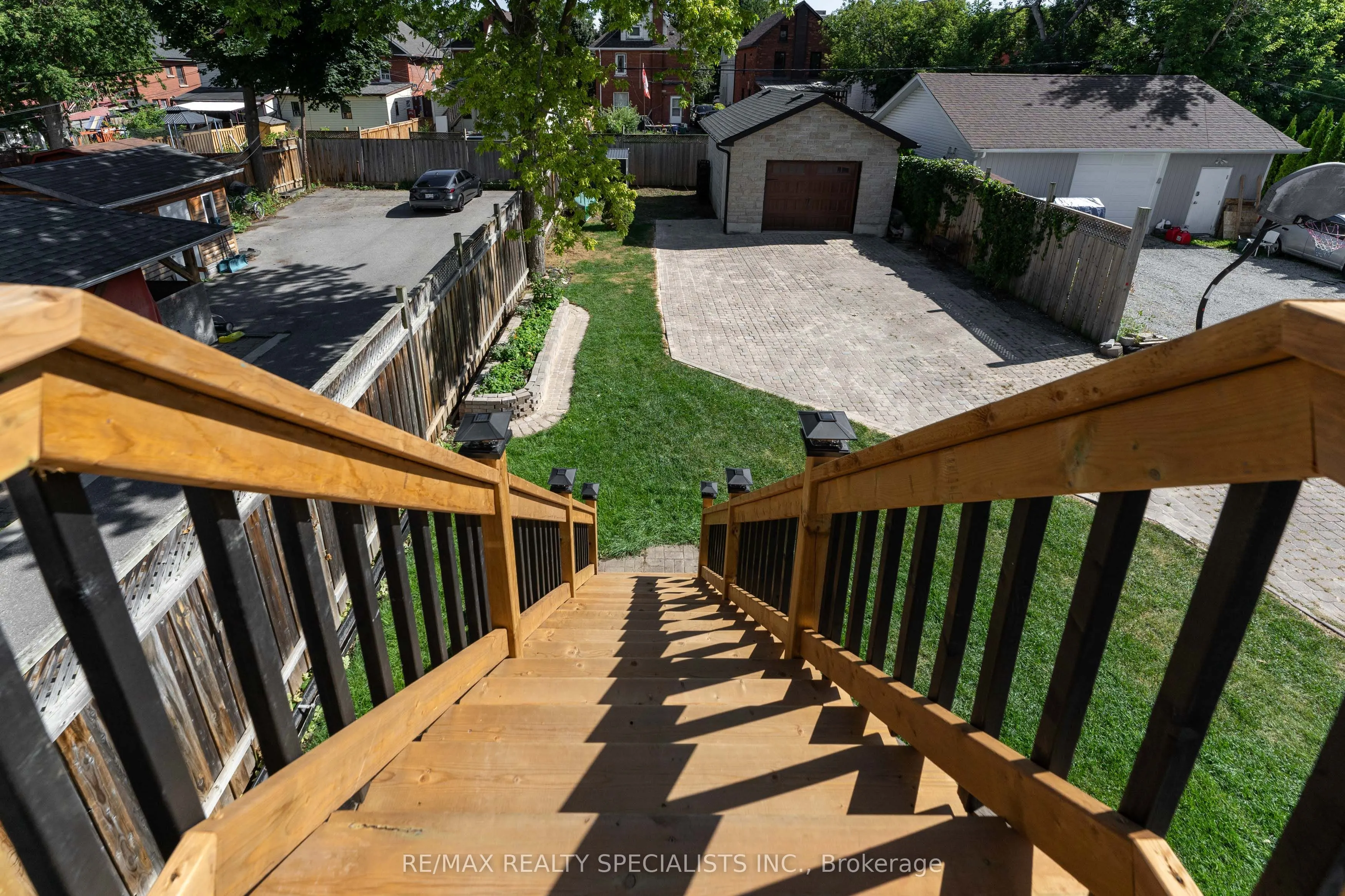 133 Agnes Street