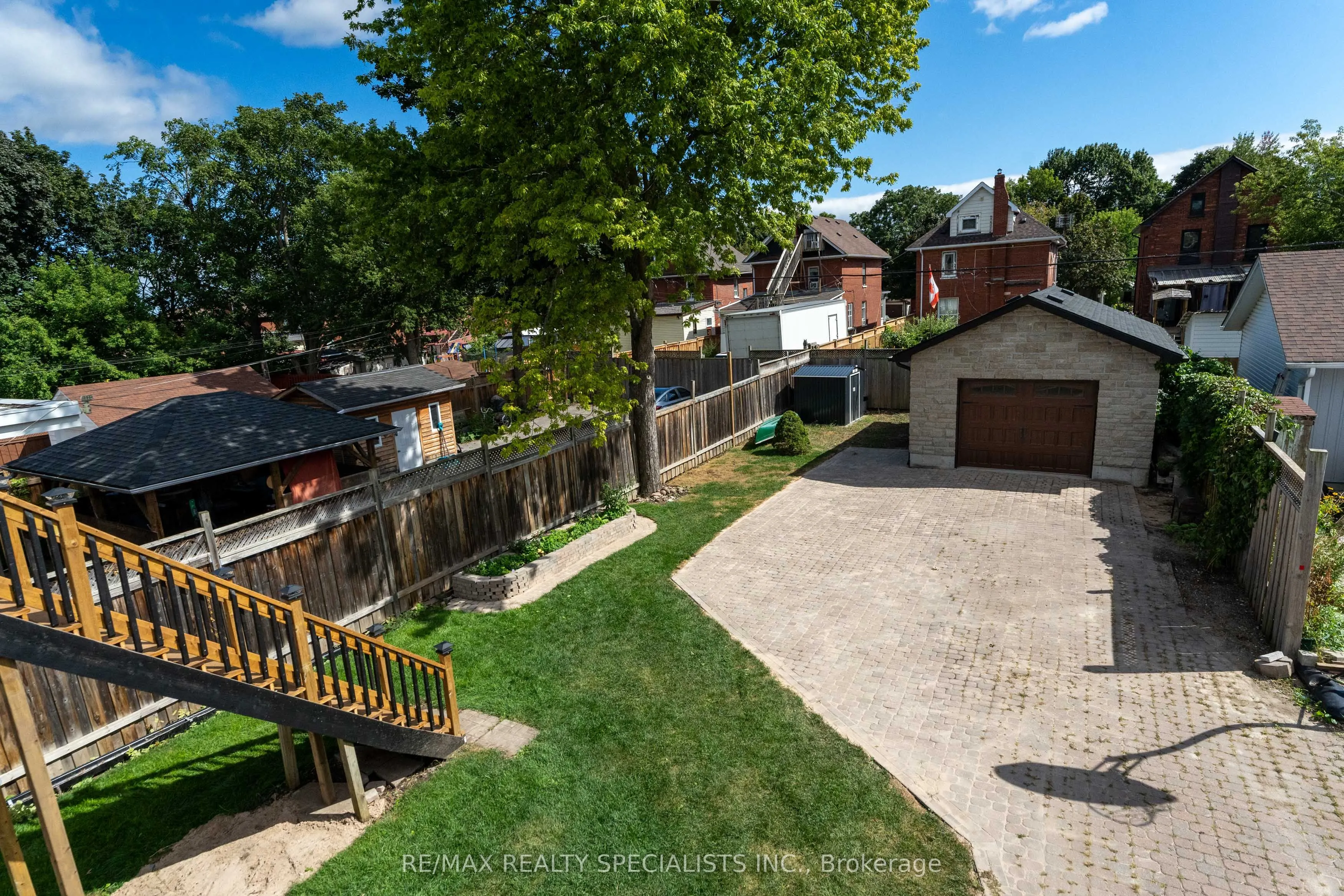 133 Agnes Street