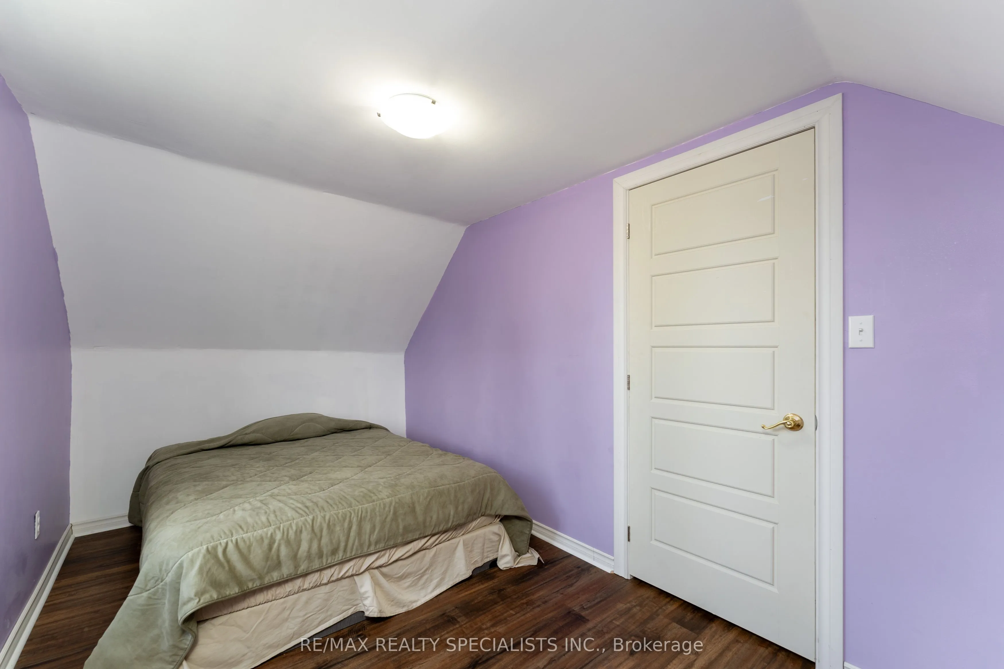 133 Agnes Street