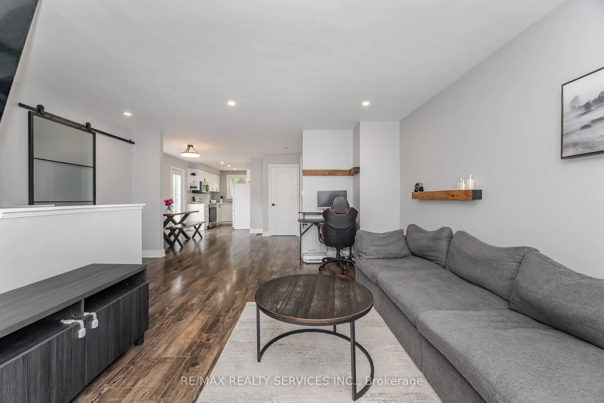 641 Deauville Court