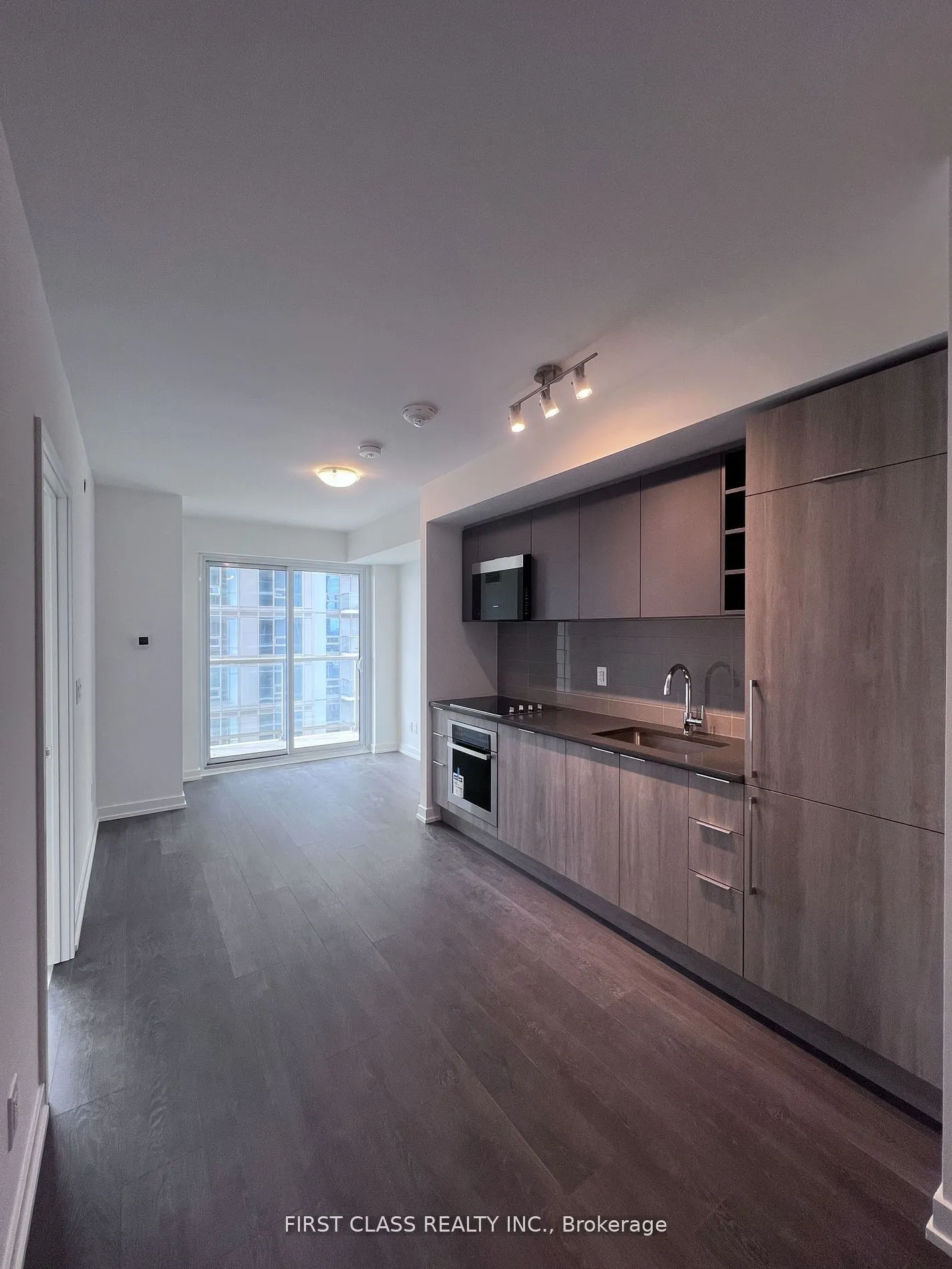 2033 Kennedy Road, #1501
