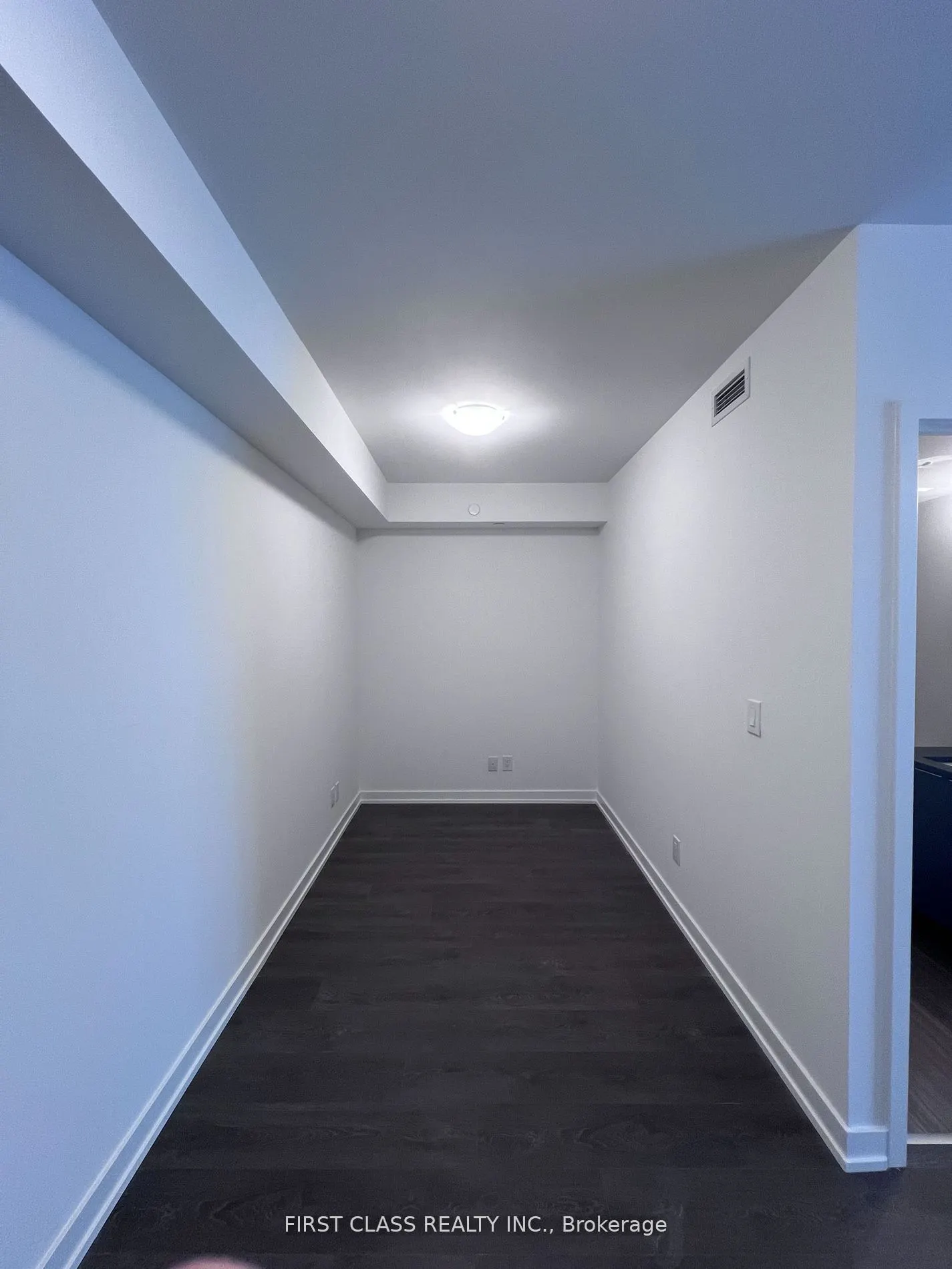 2033 Kennedy Road, #1501