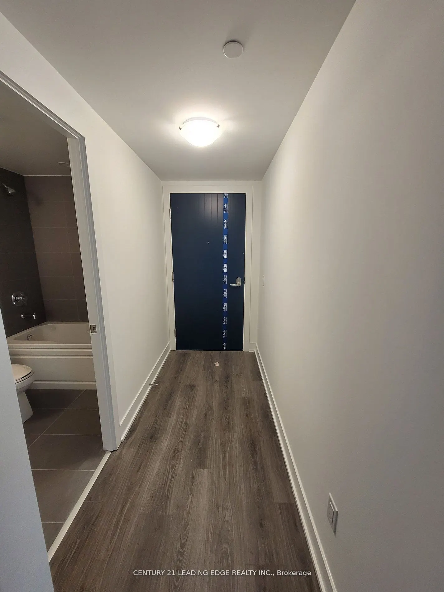 2545 Simcoe Street N, #2602