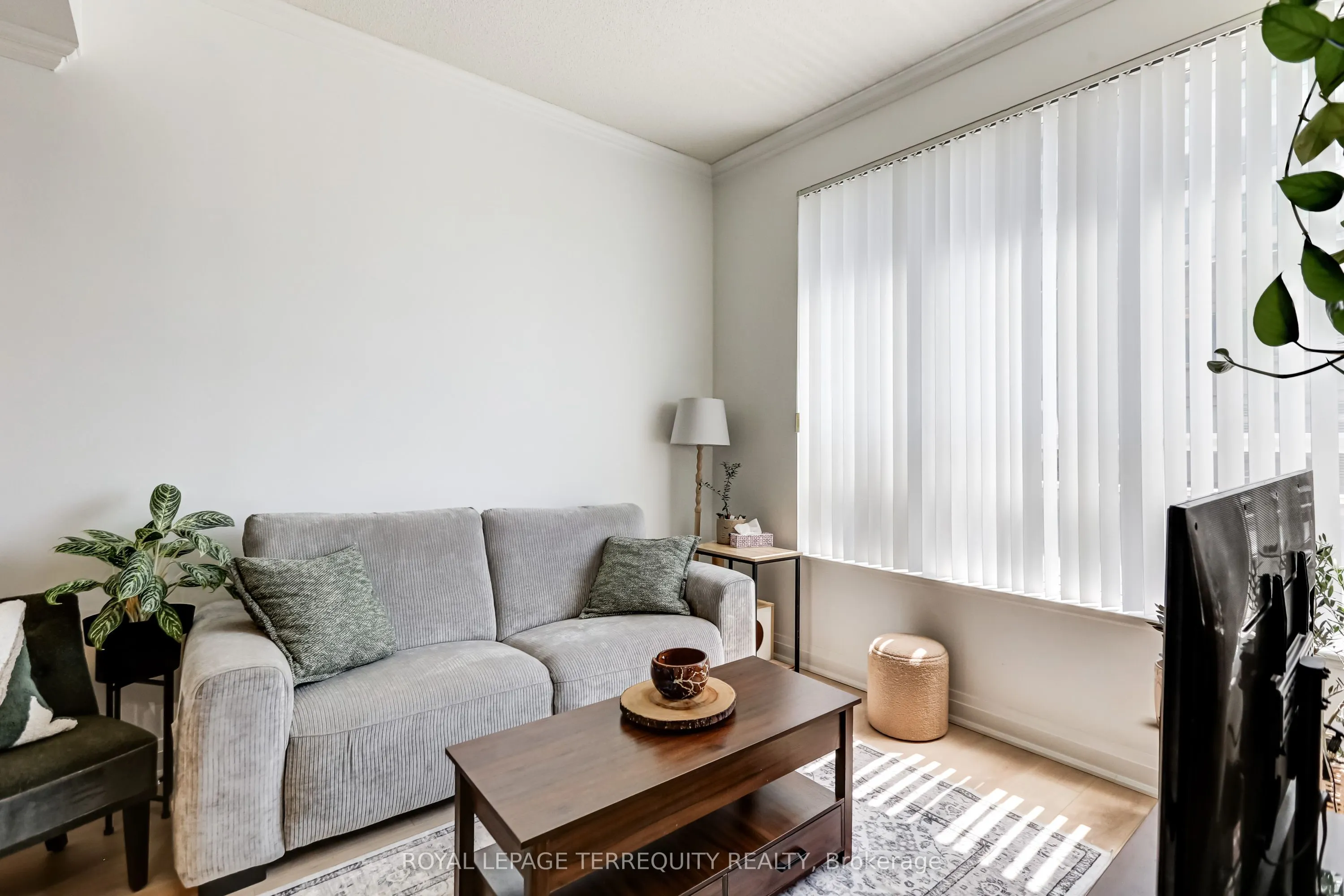 36 Lee Centre Drive, #107