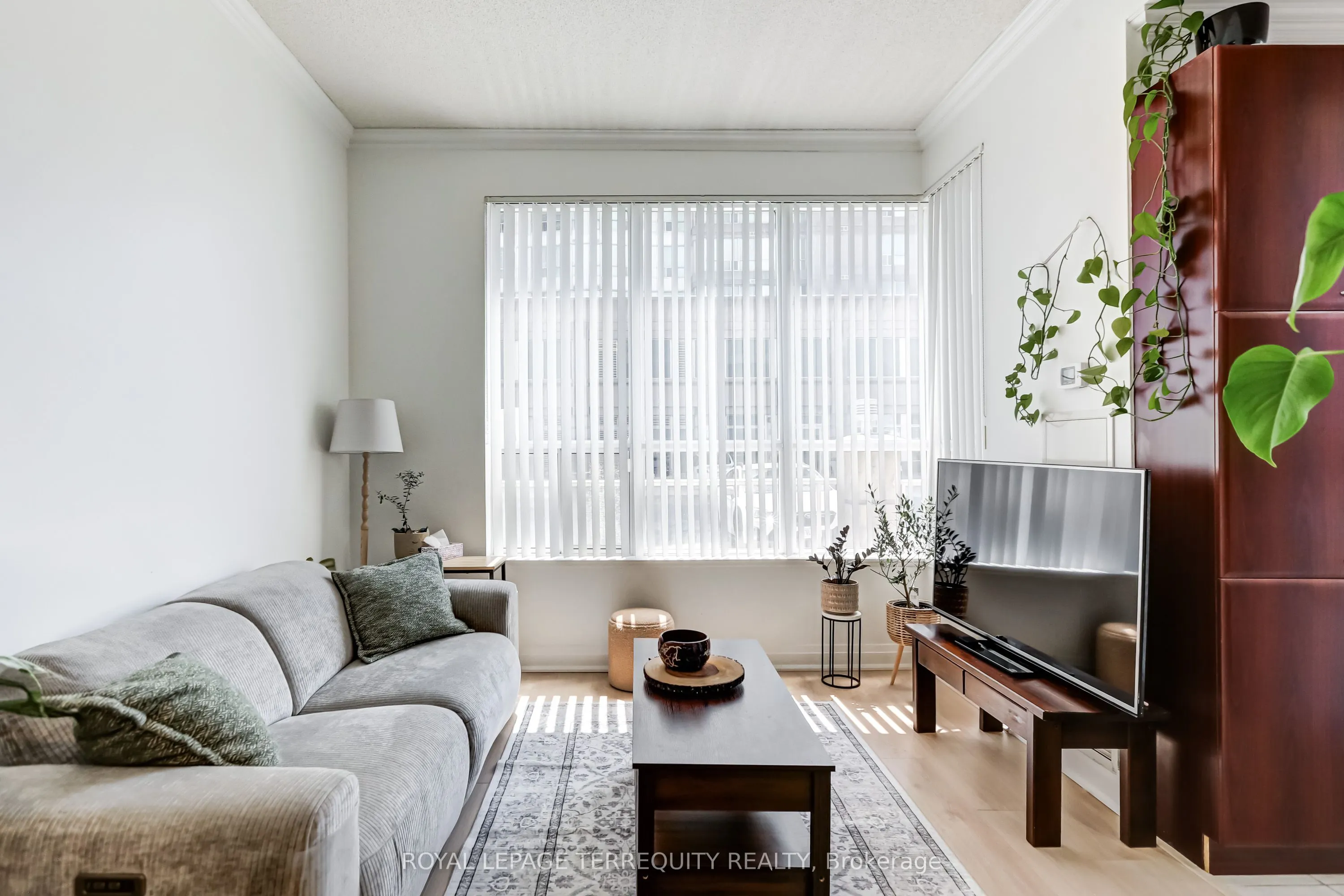 36 Lee Centre Drive, #107