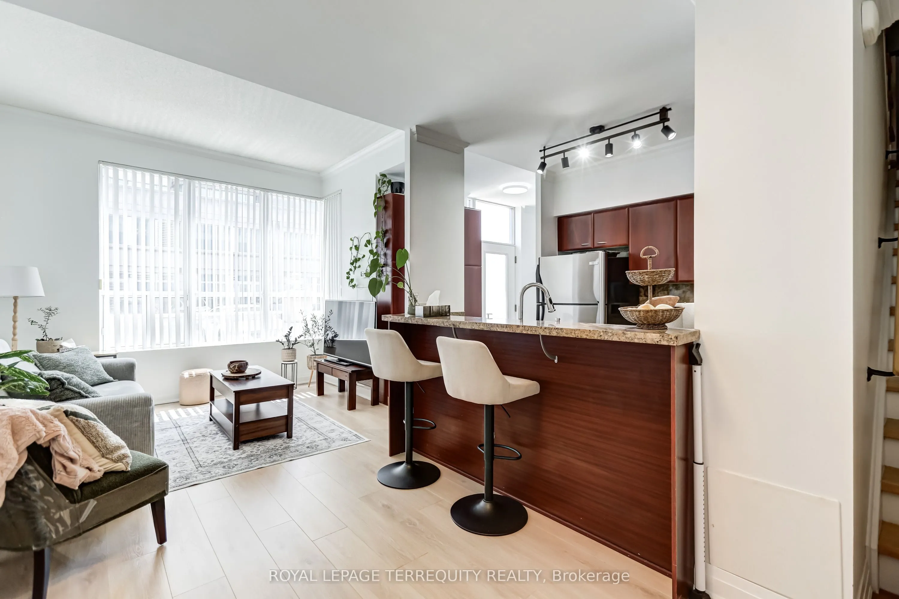 36 Lee Centre Drive, #107