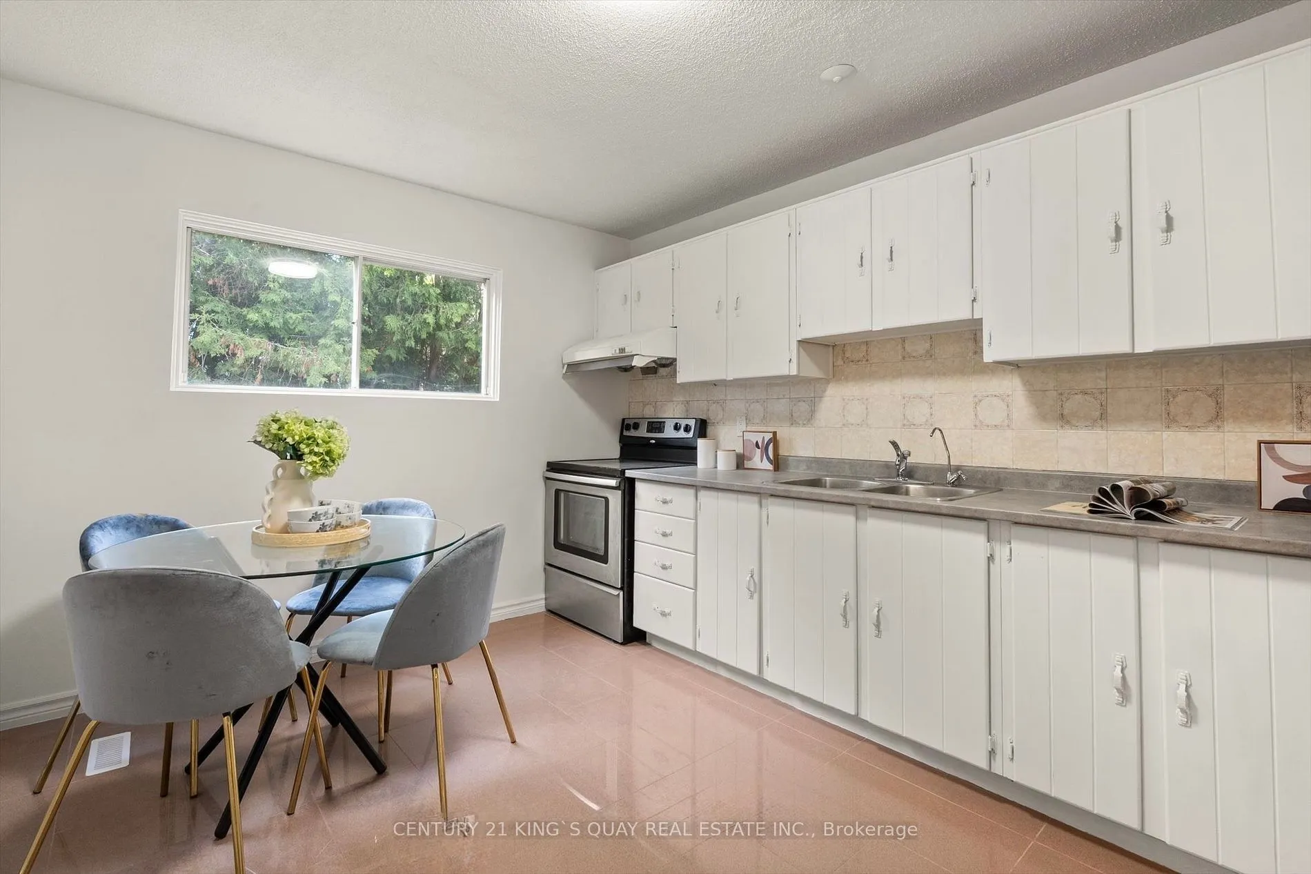 89 Phalen Crescent
