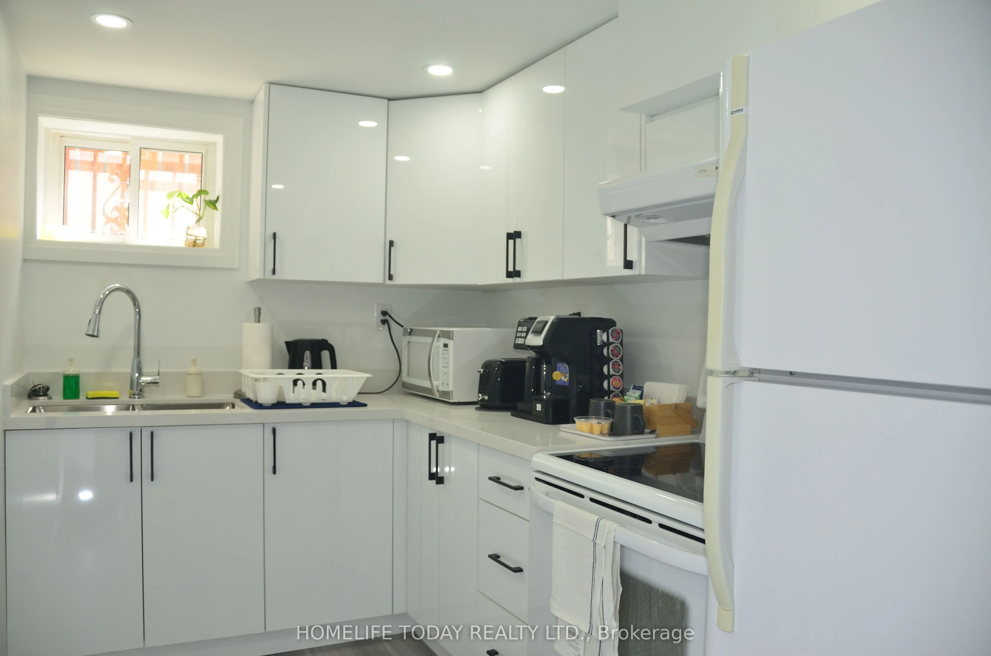 1001 Pharmacy Avenue, #Bsmt