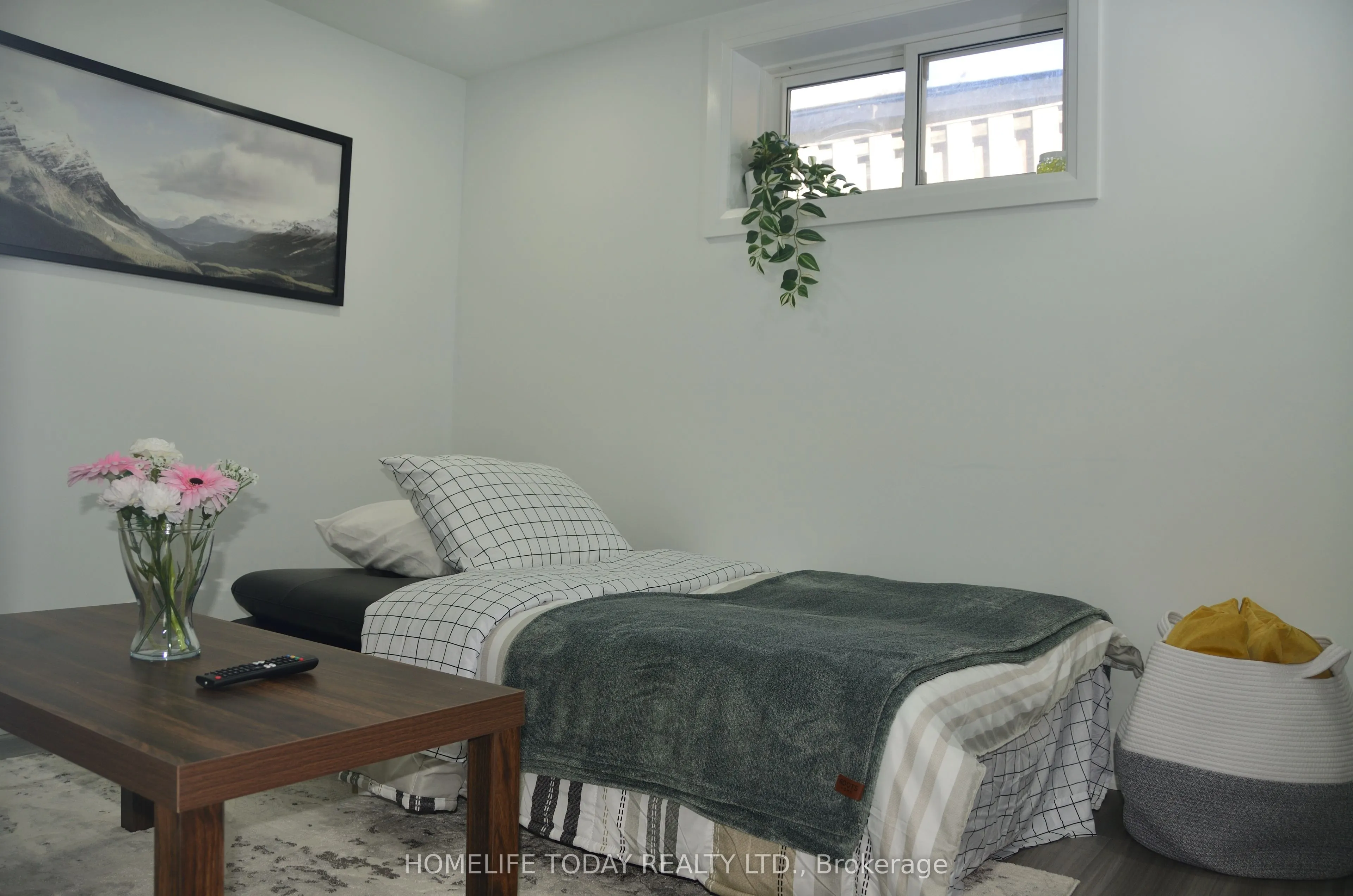 1001 Pharmacy Avenue, #Bsmt