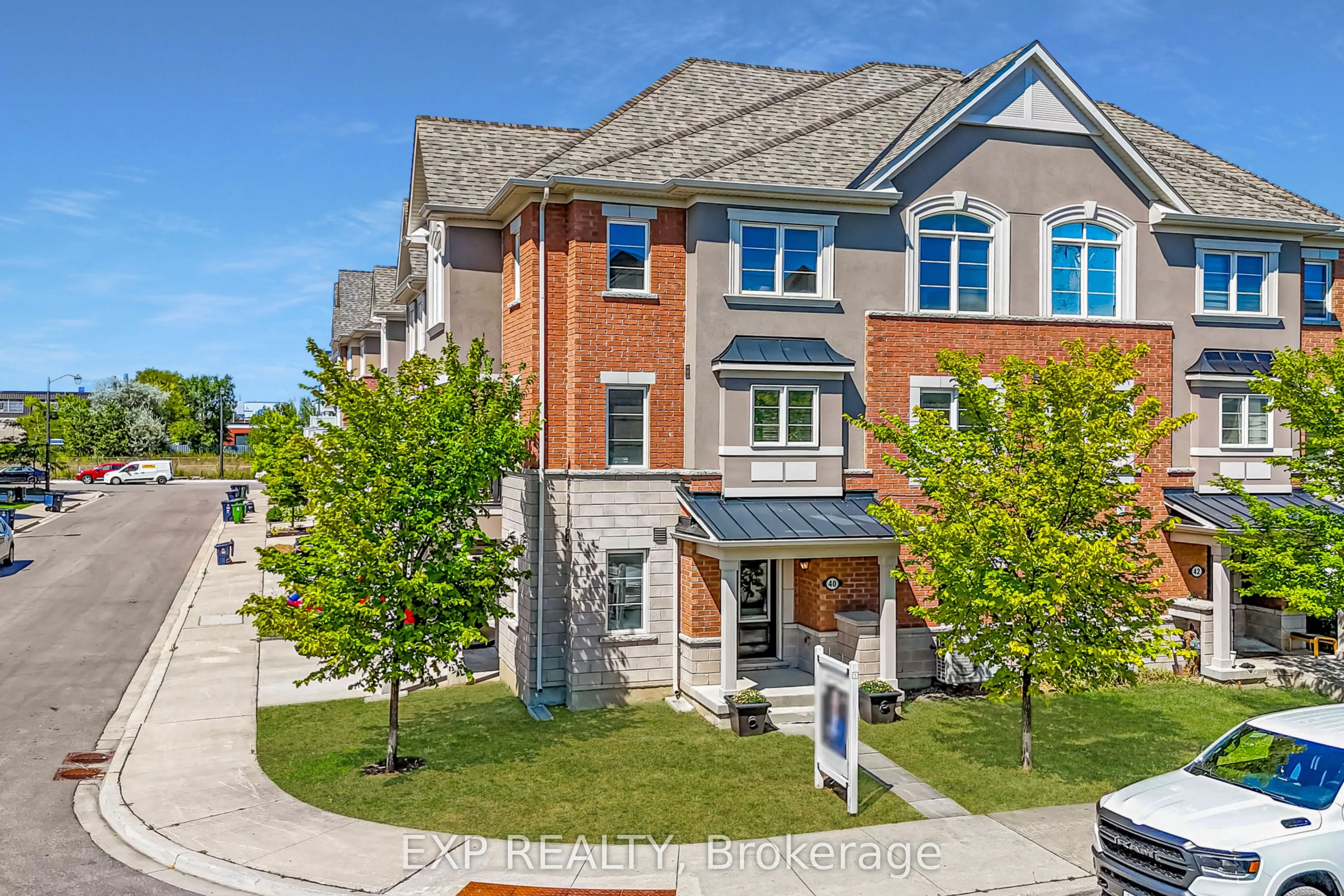 40 Deans Drive