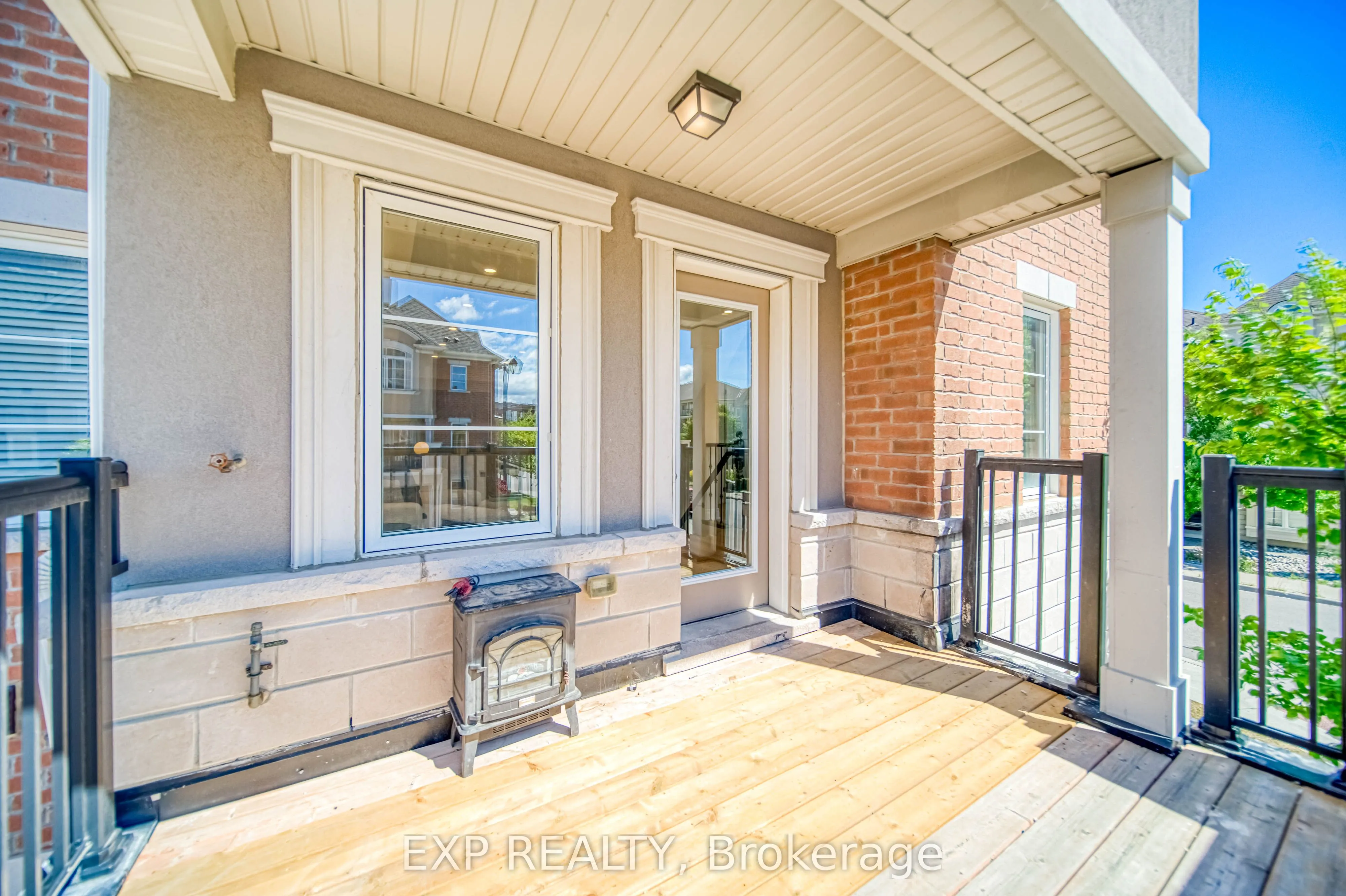 40 Deans Drive